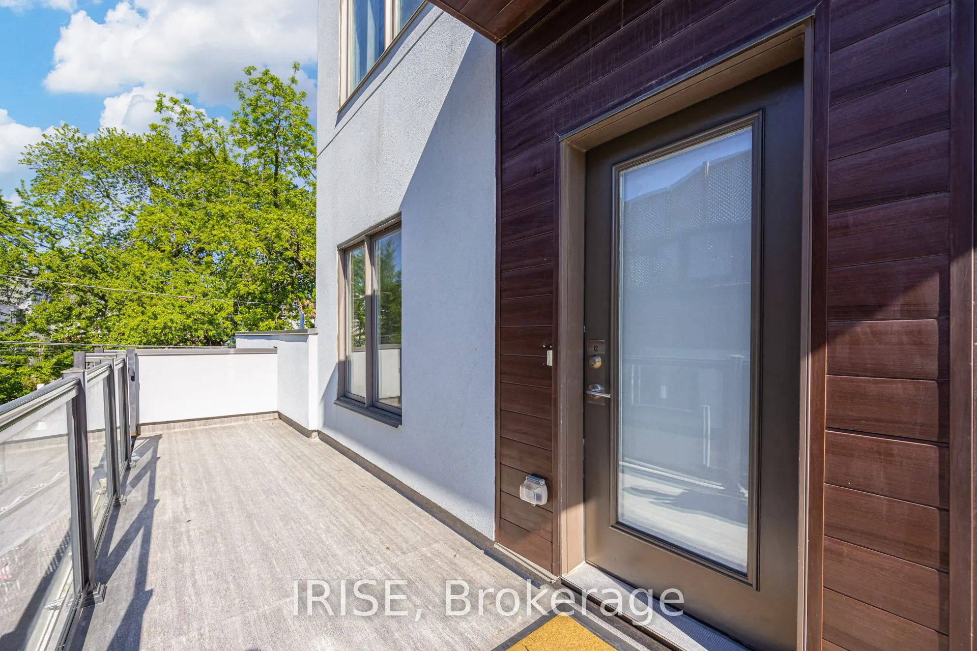 169 JONES Avenue #12
