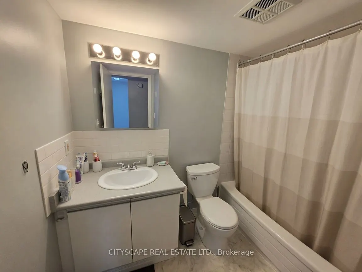 90 Dale Avenue #502