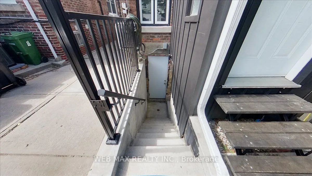 173 Milverton Boulevard
