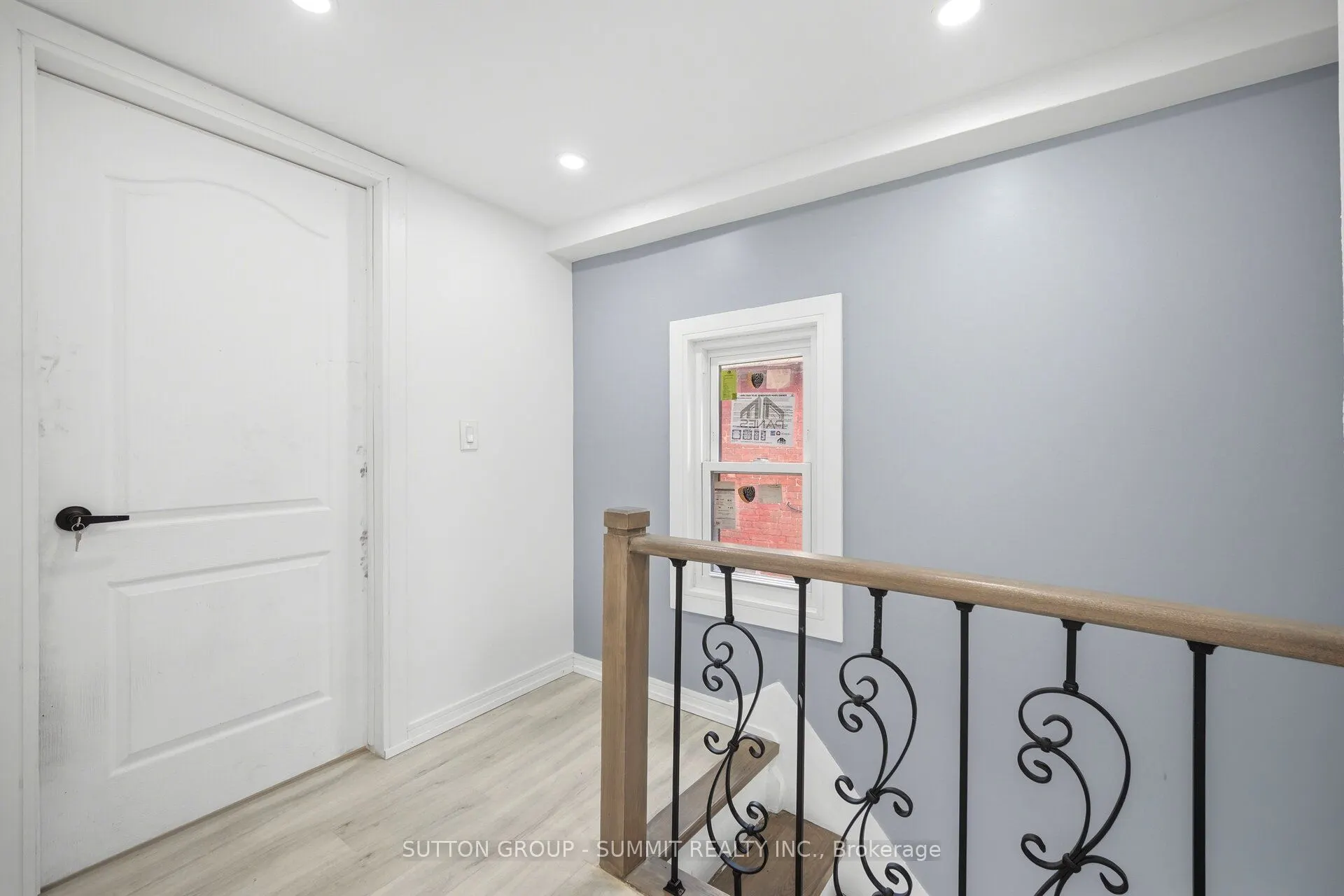 11 MAPLE Street
