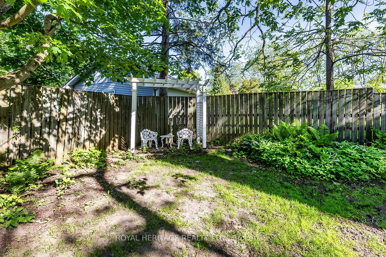 220 Cochrane Street