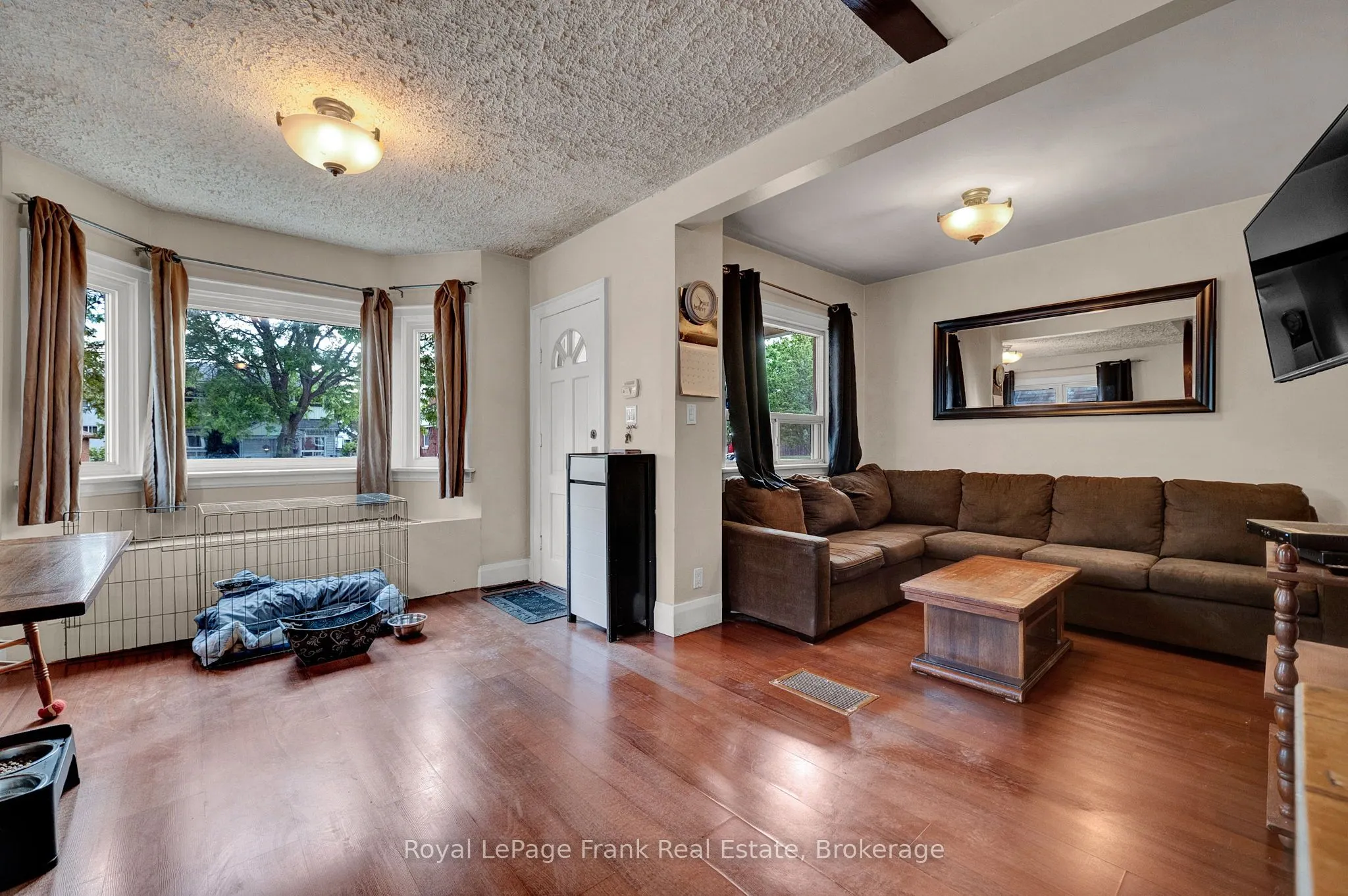 121 Cromwell Avenue