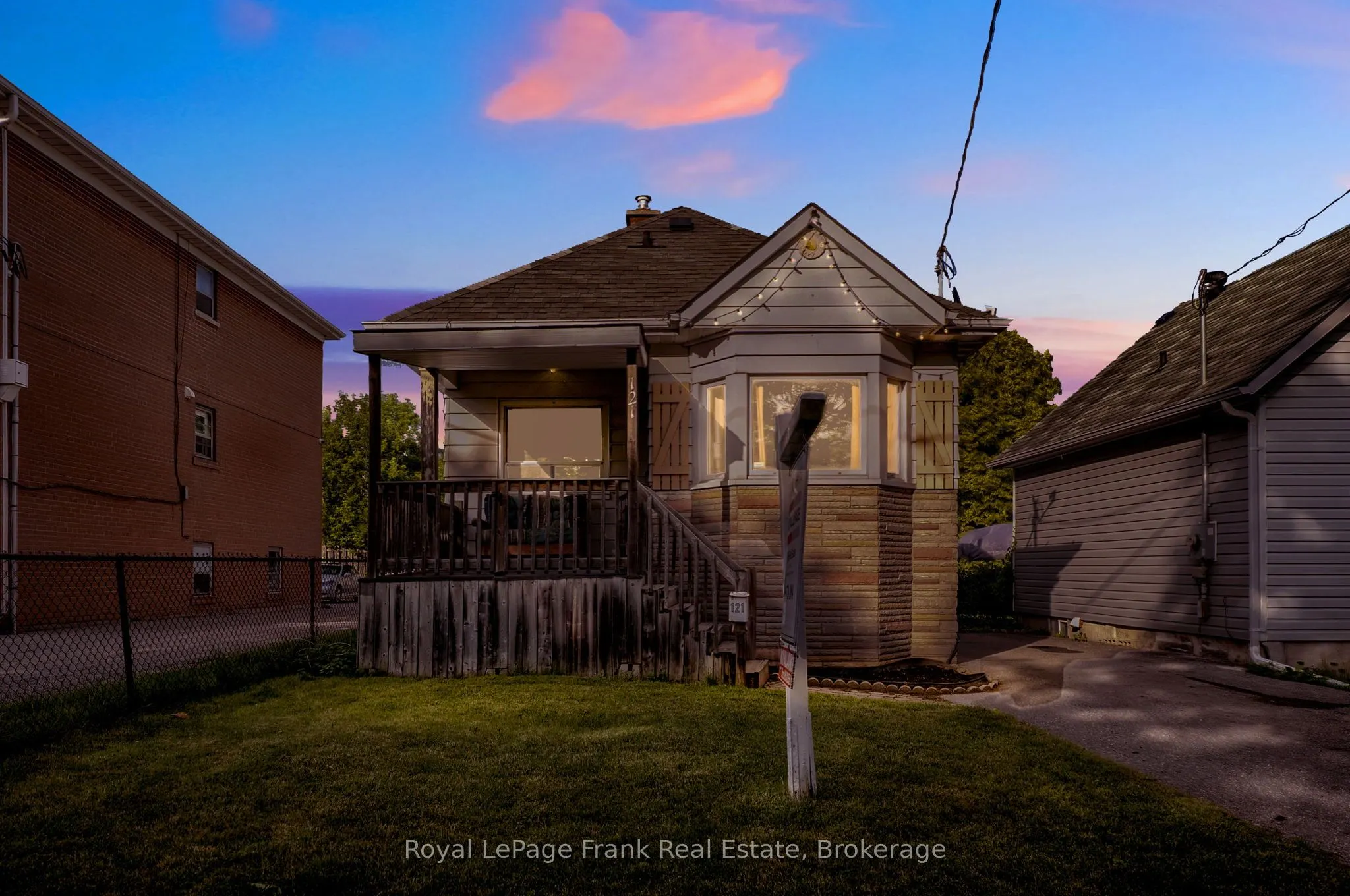 121 Cromwell Avenue