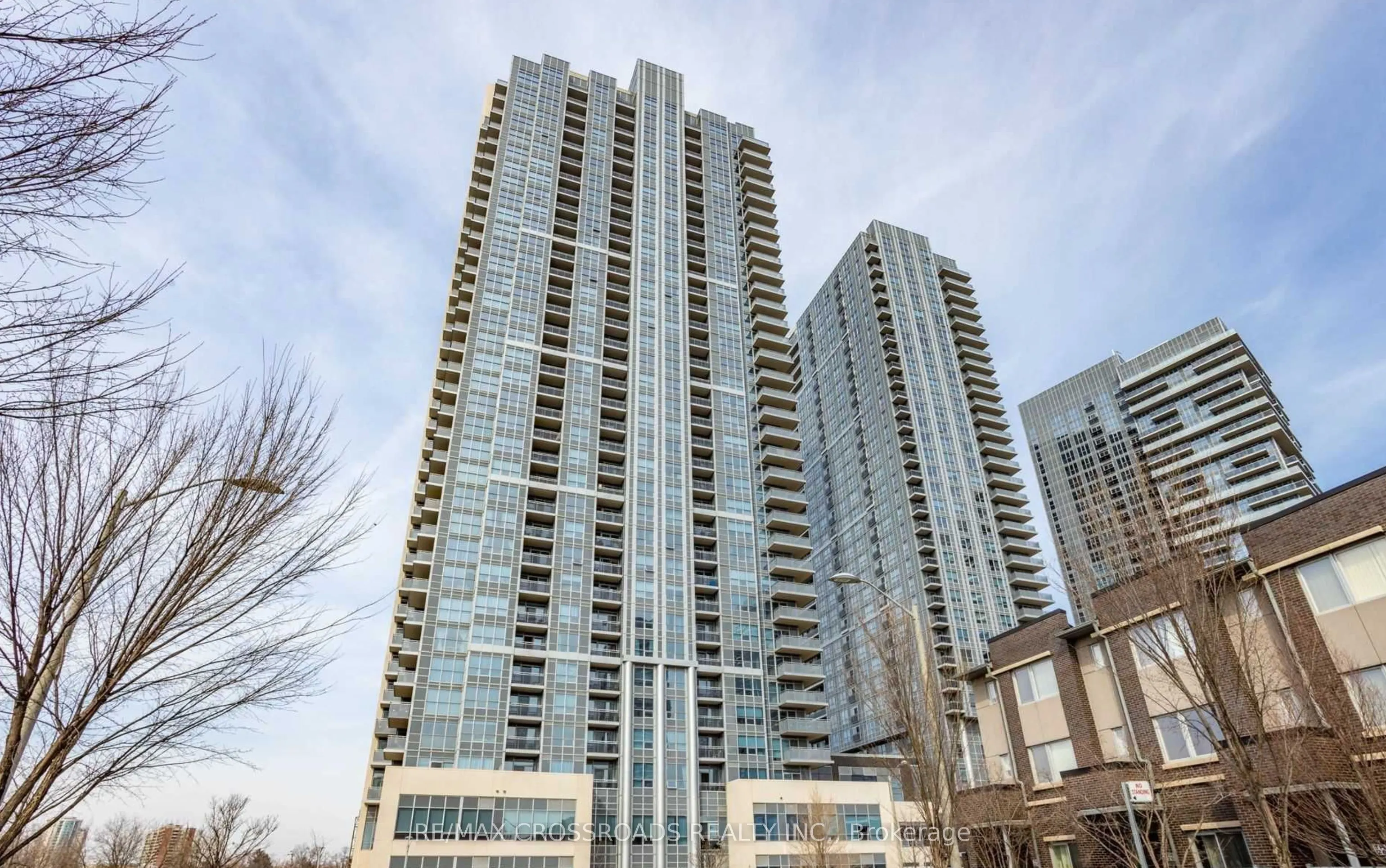 275 Village Green Square #525
