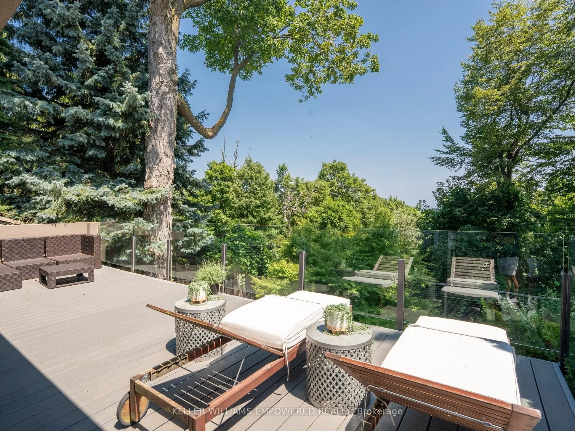 9 Fenwood Heights