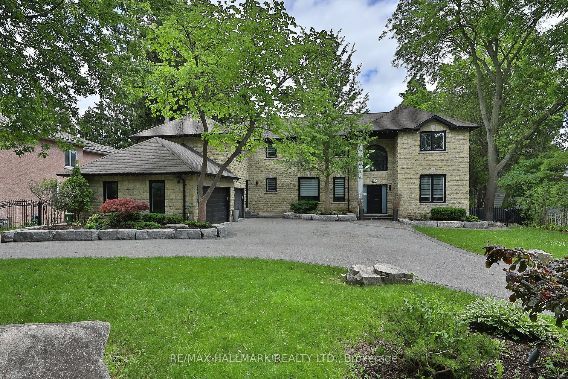 88 Colonel Danforth Trail
