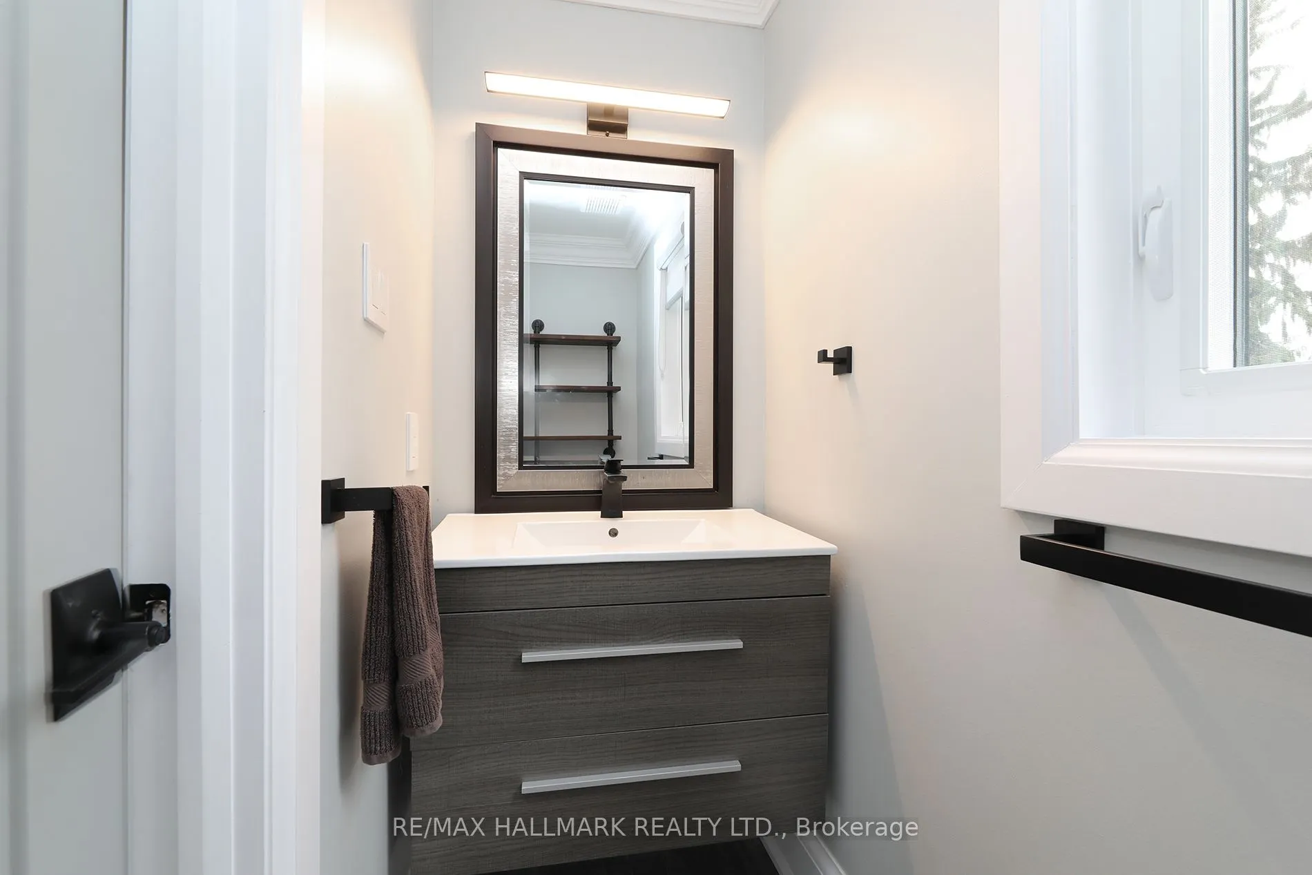 88 Colonel Danforth Trail