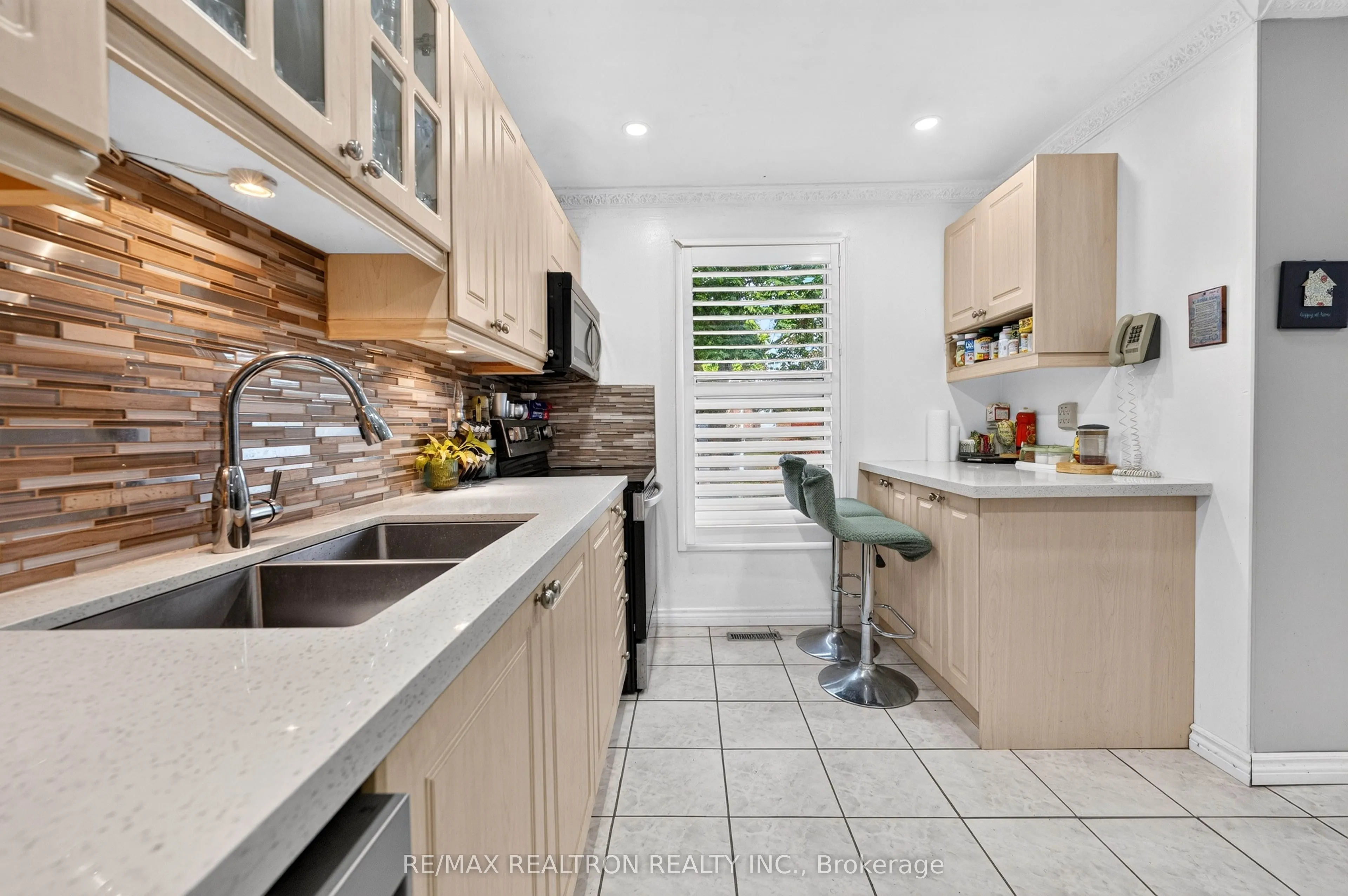 49 Tunmead Square