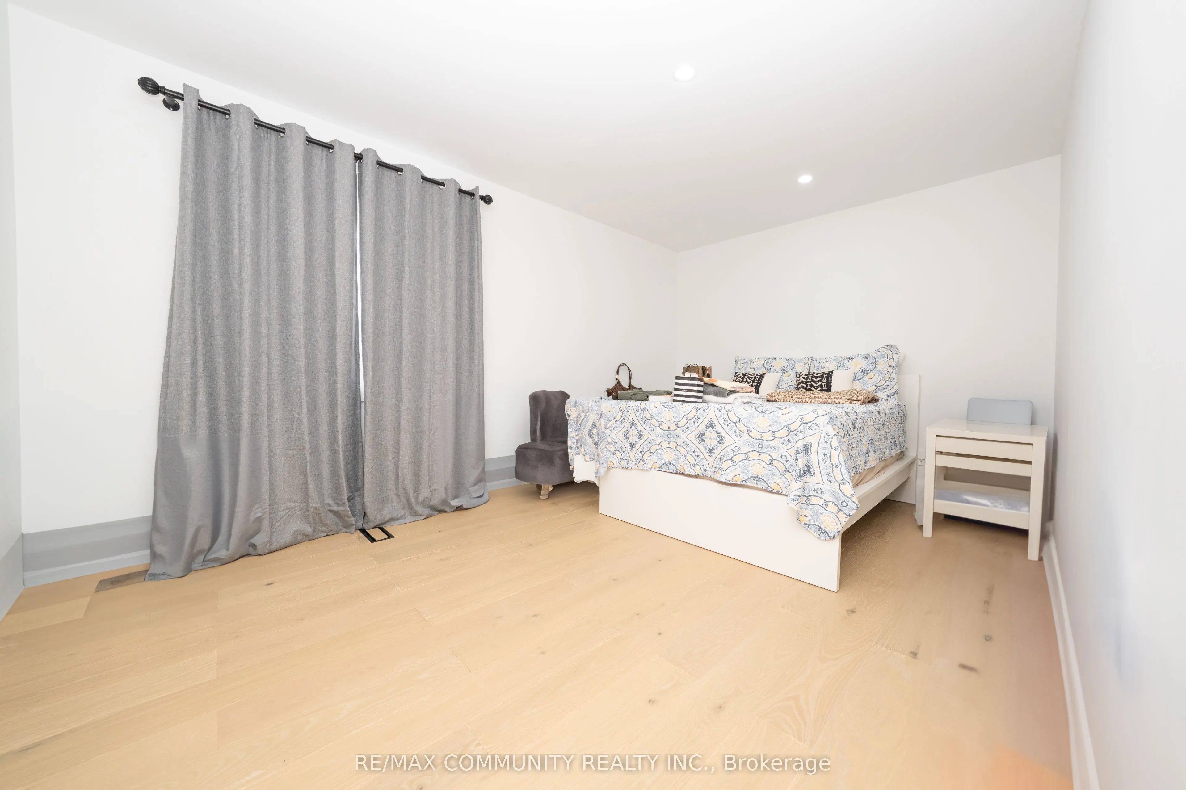 75A Kitchener Road