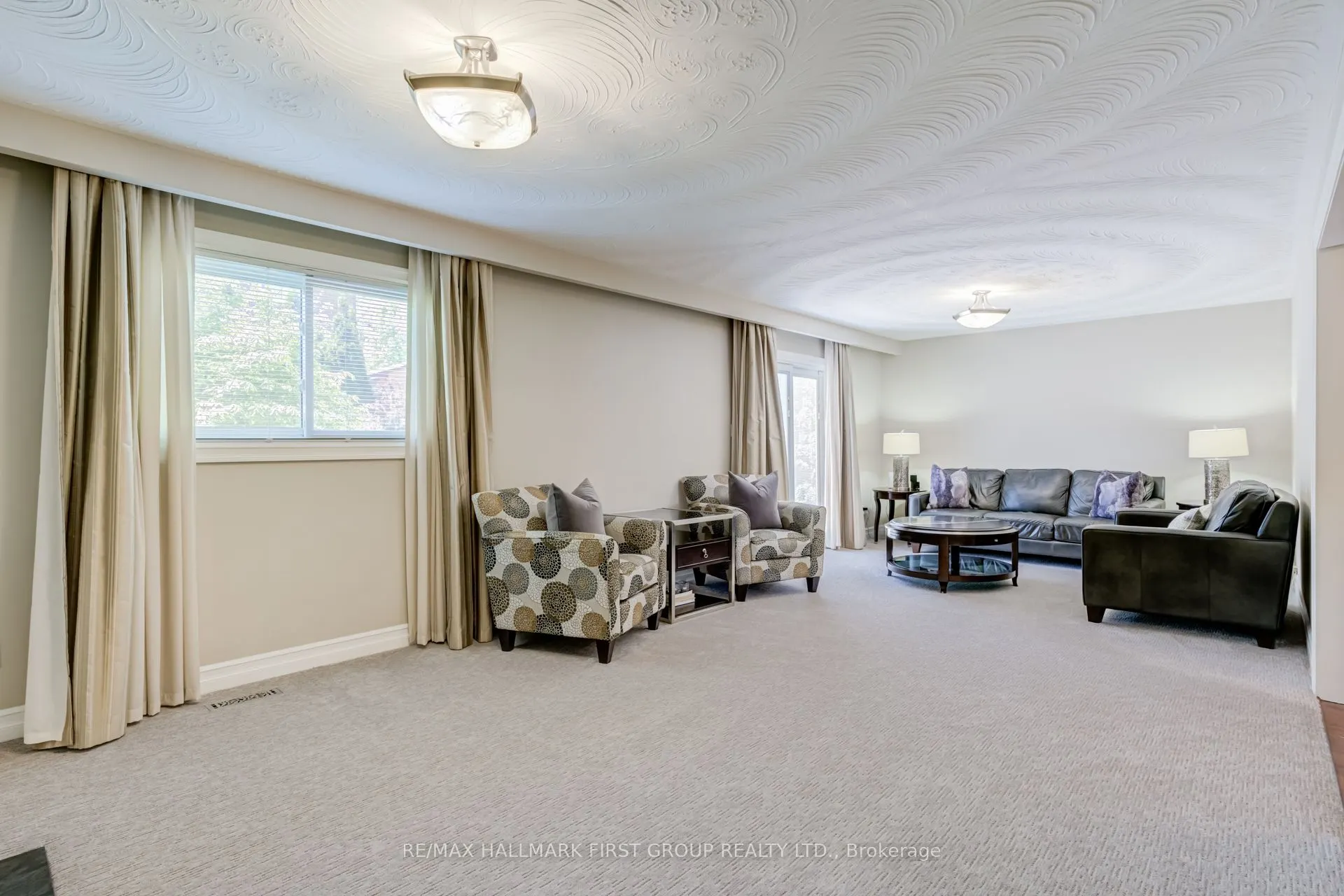 520 McLeod Crescent