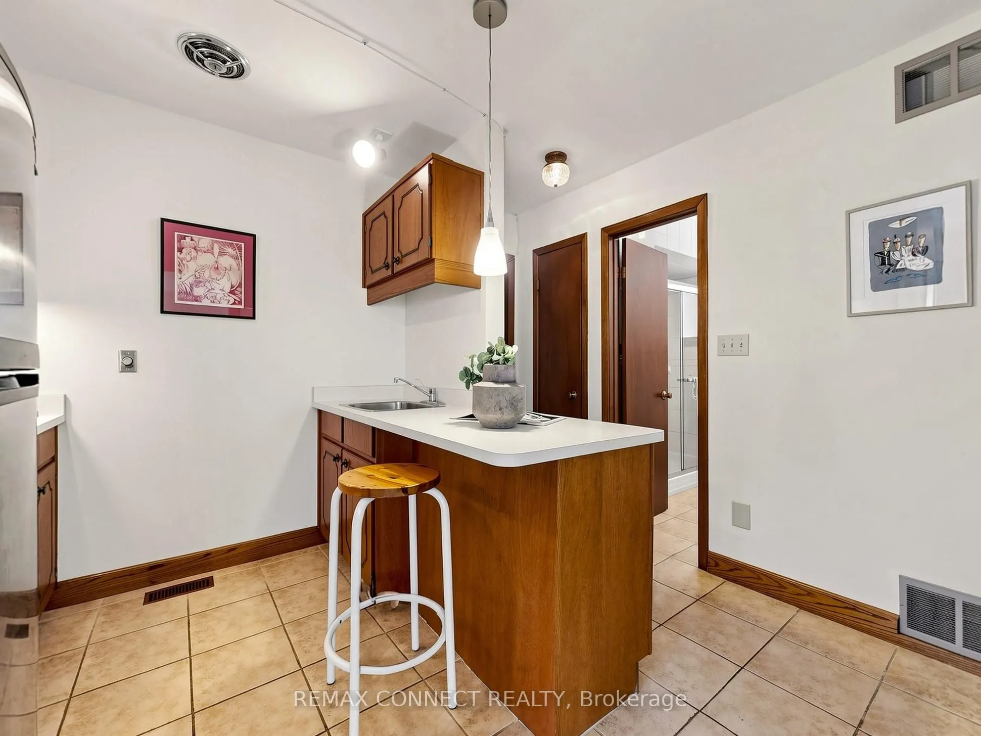 90 Sylvan Avenue