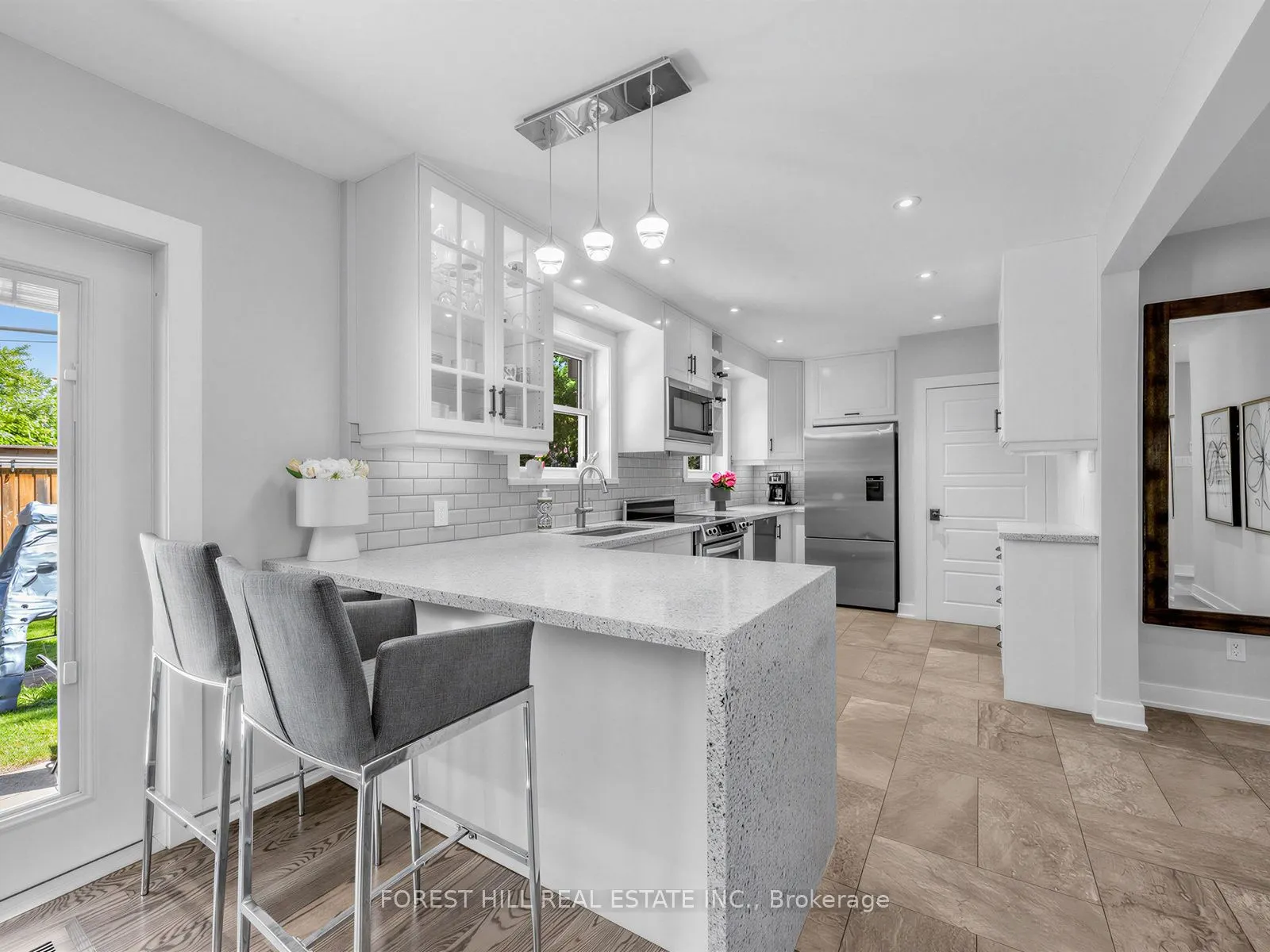 72 Woodgarden Crescent