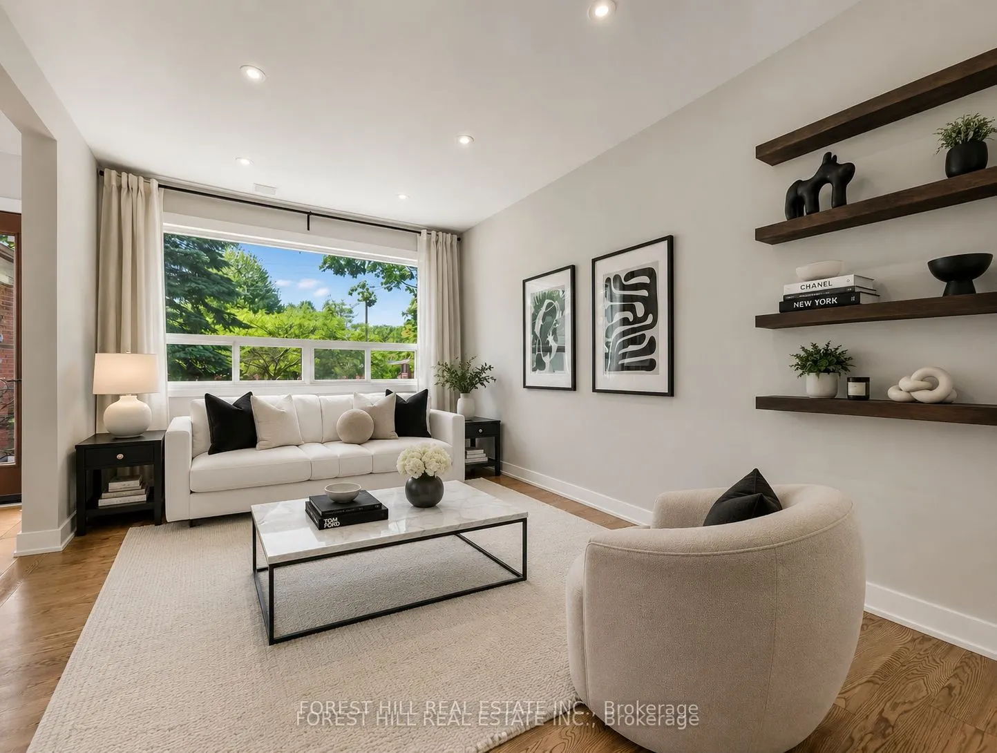 72 Woodgarden Crescent