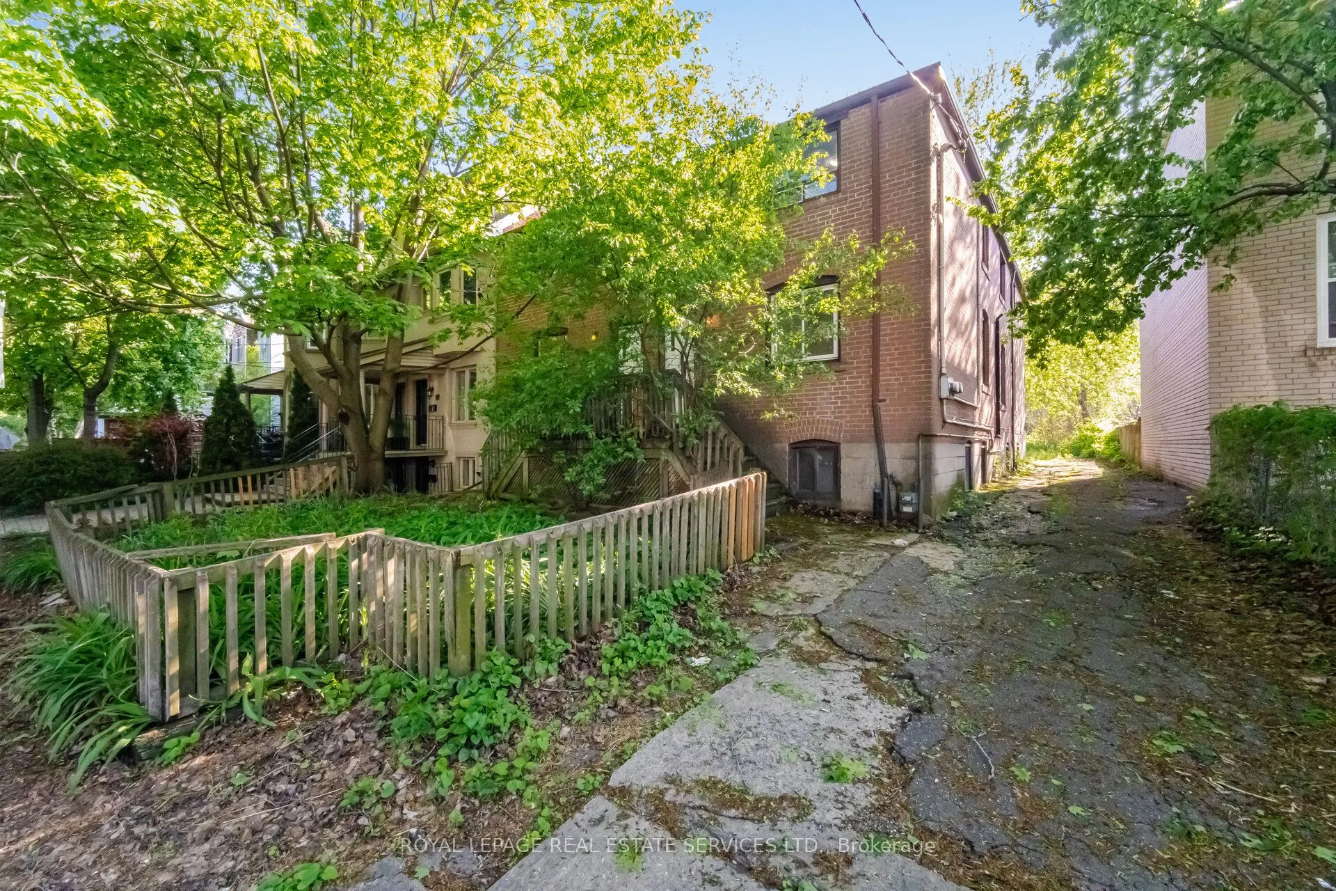76-78 Lewis Street