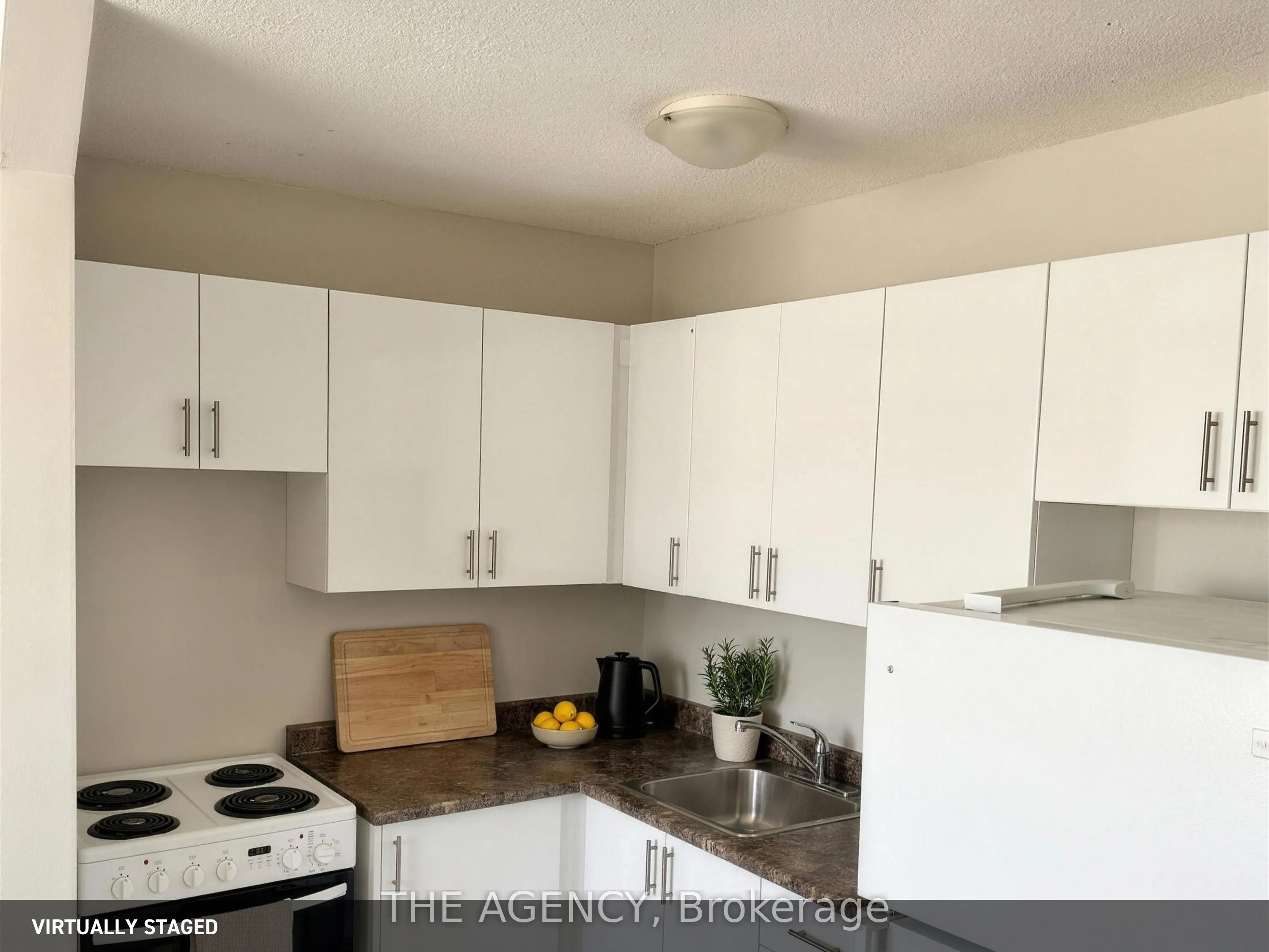 45 King Avenue W #9