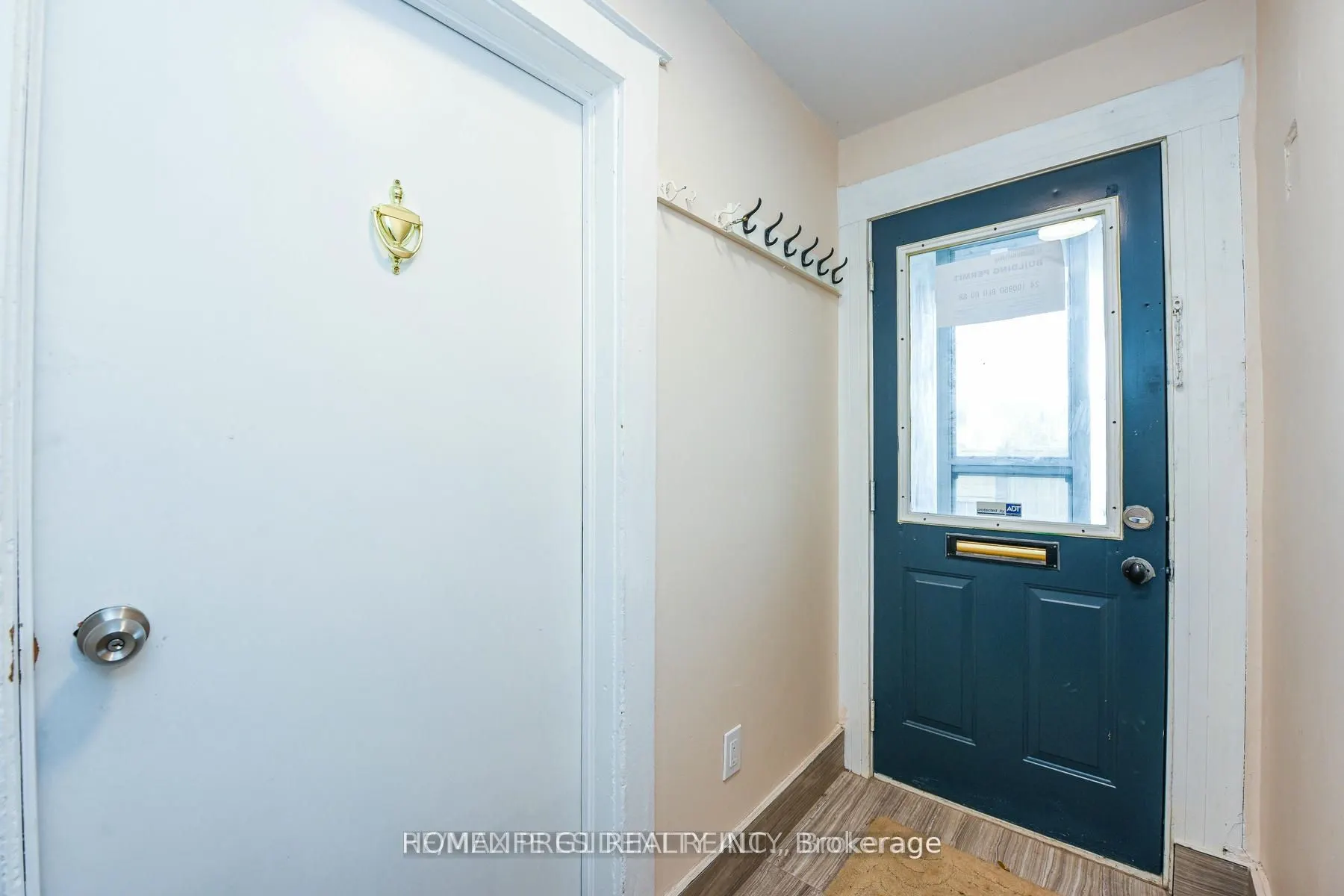 23 Myrtle Avenue