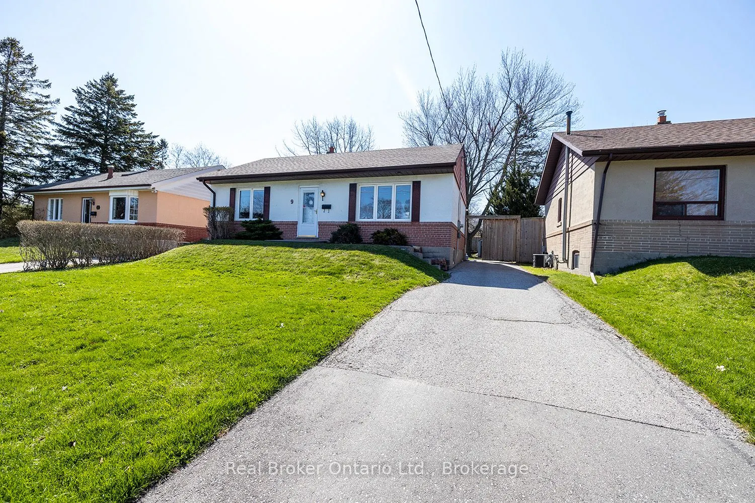 9 Granard Boulevard