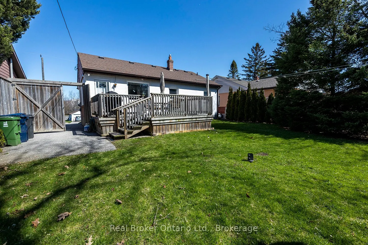 9 Granard Boulevard