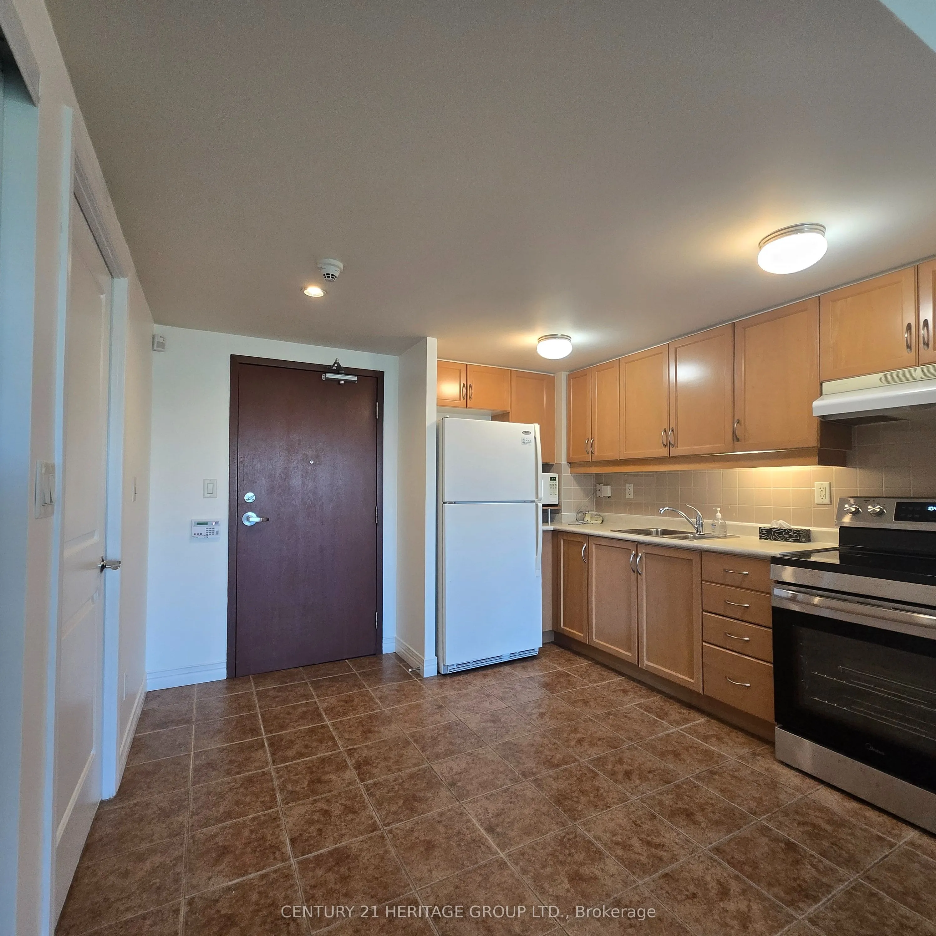 90 Scottfield Drive #319
