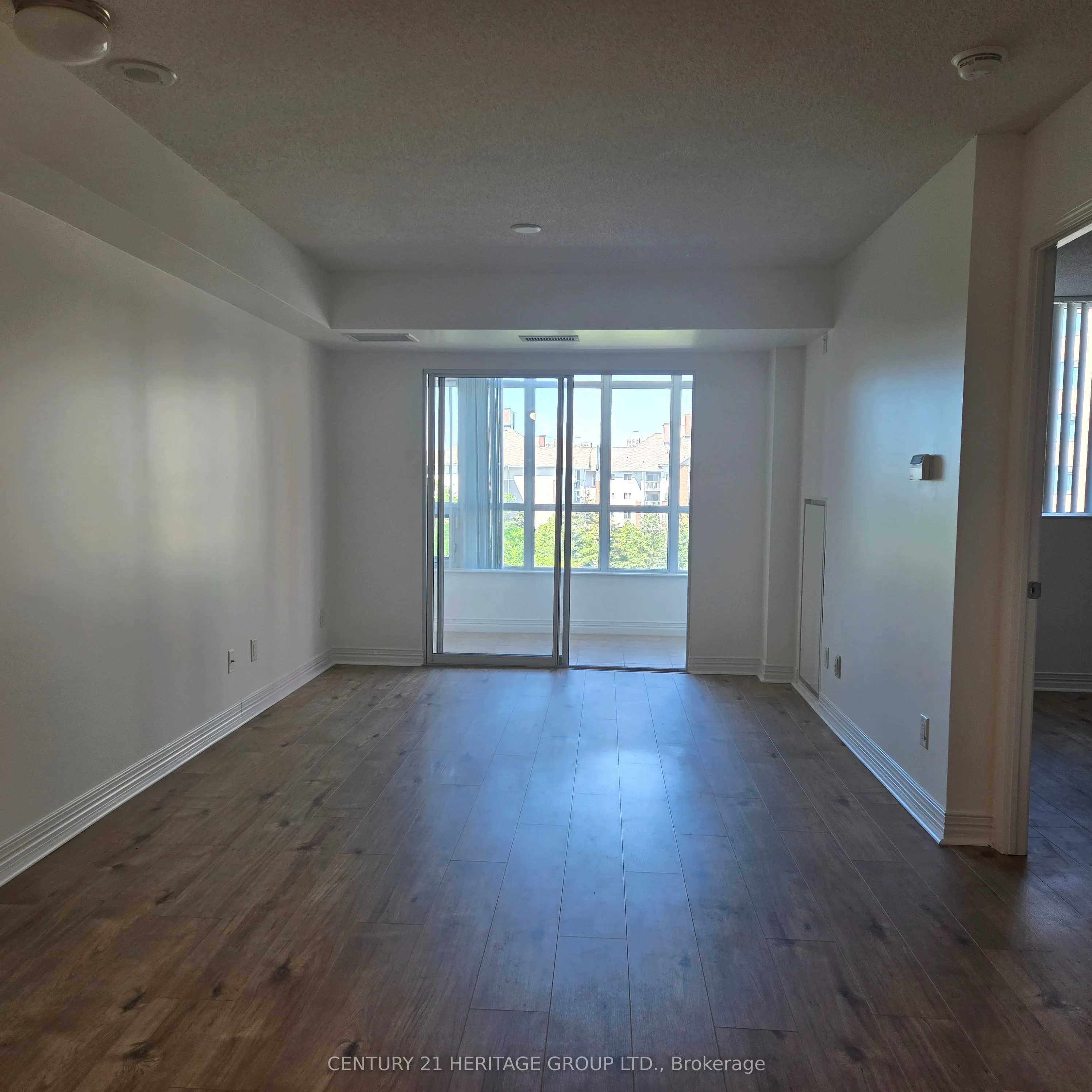 90 Scottfield Drive #319