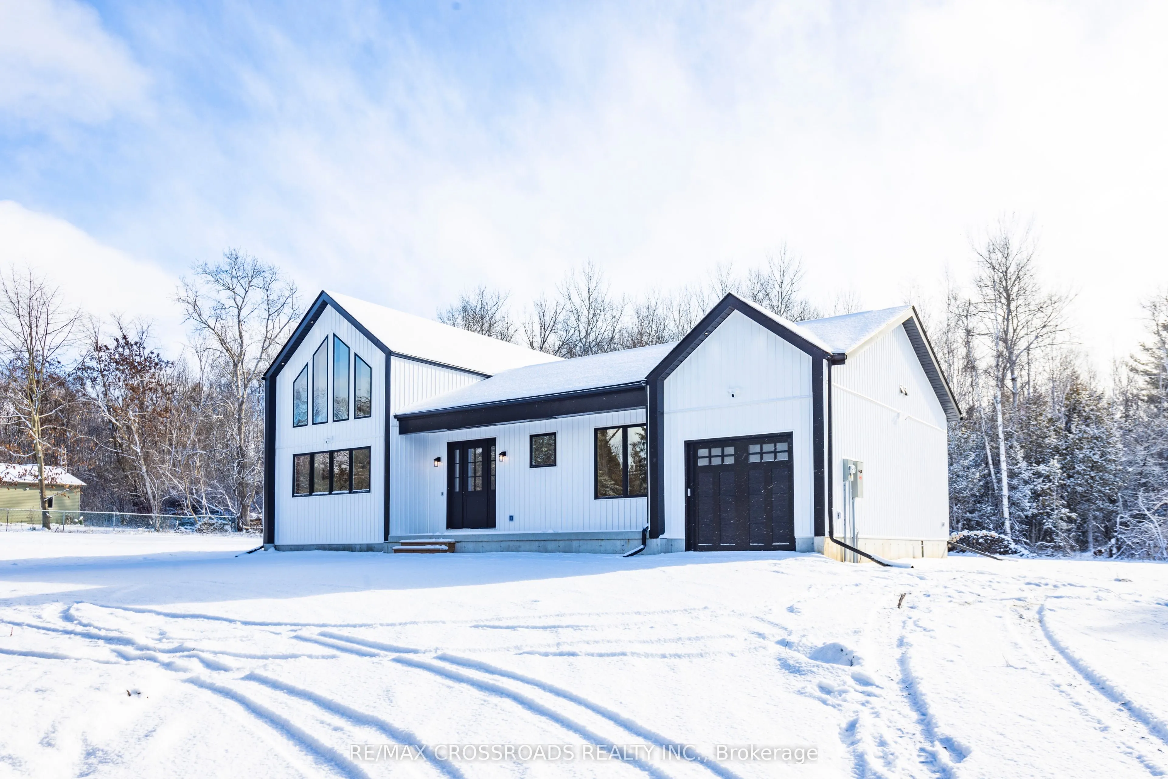 637 View Lake Road