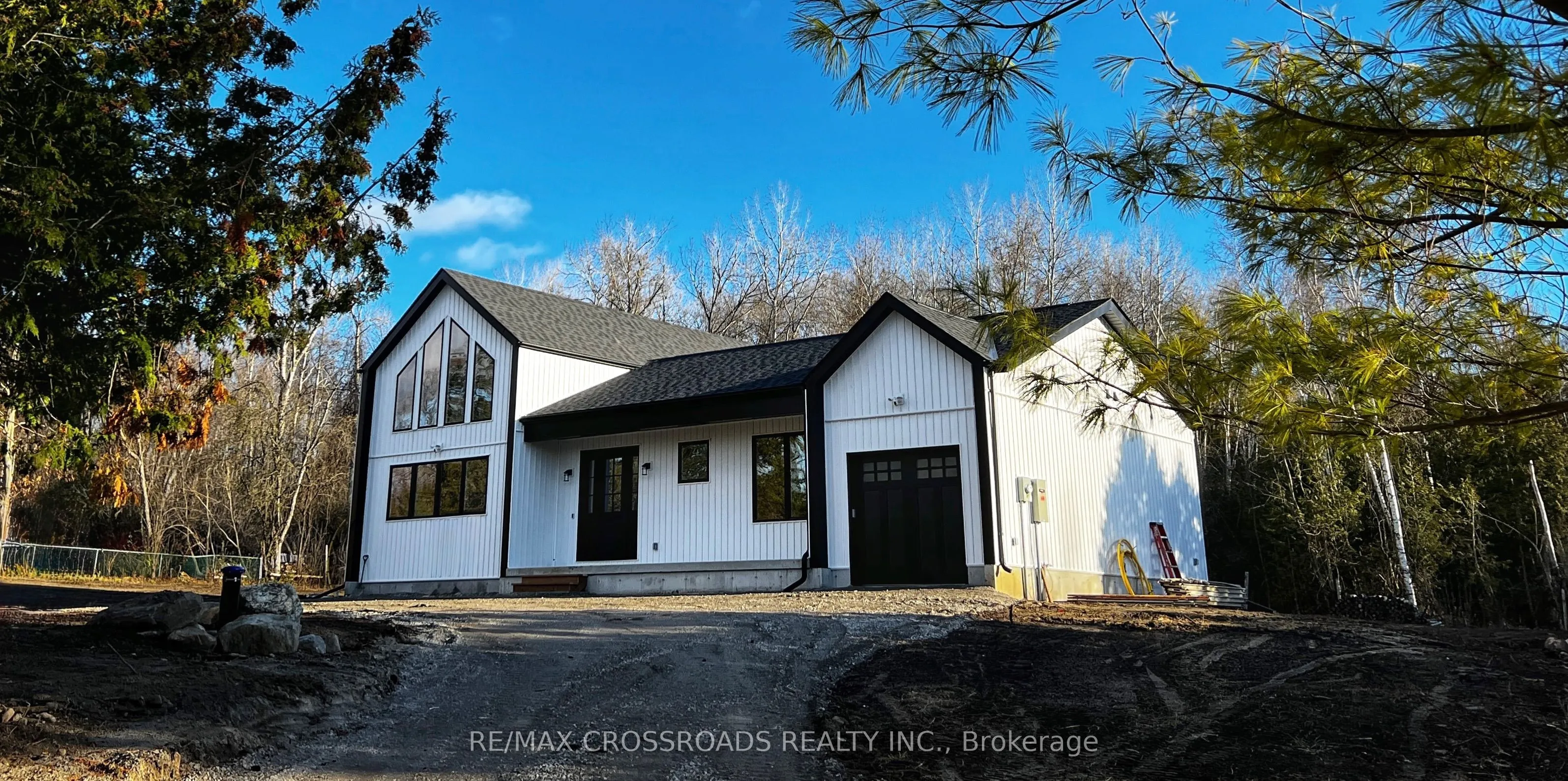 637 View Lake Road