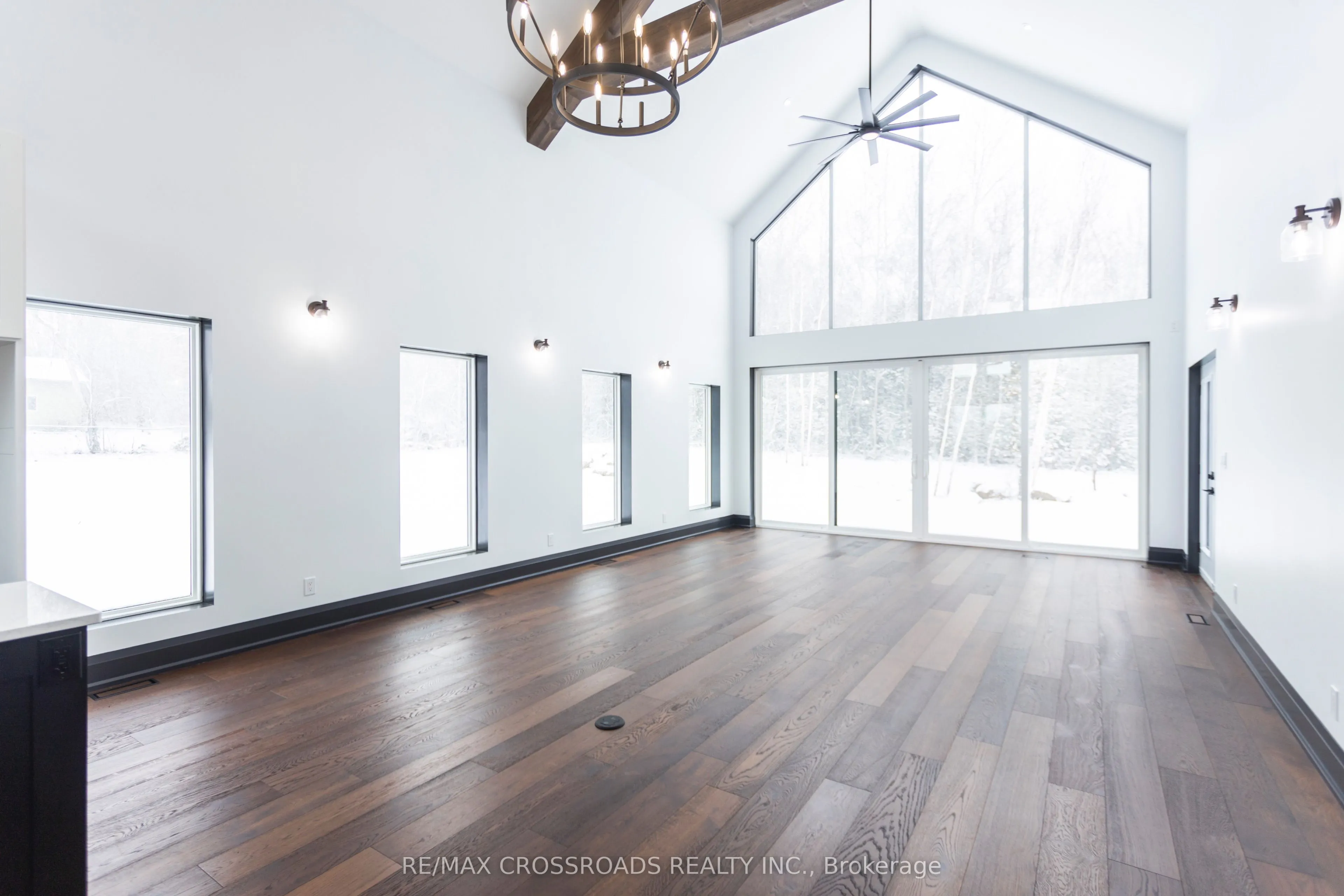 637 View Lake Road