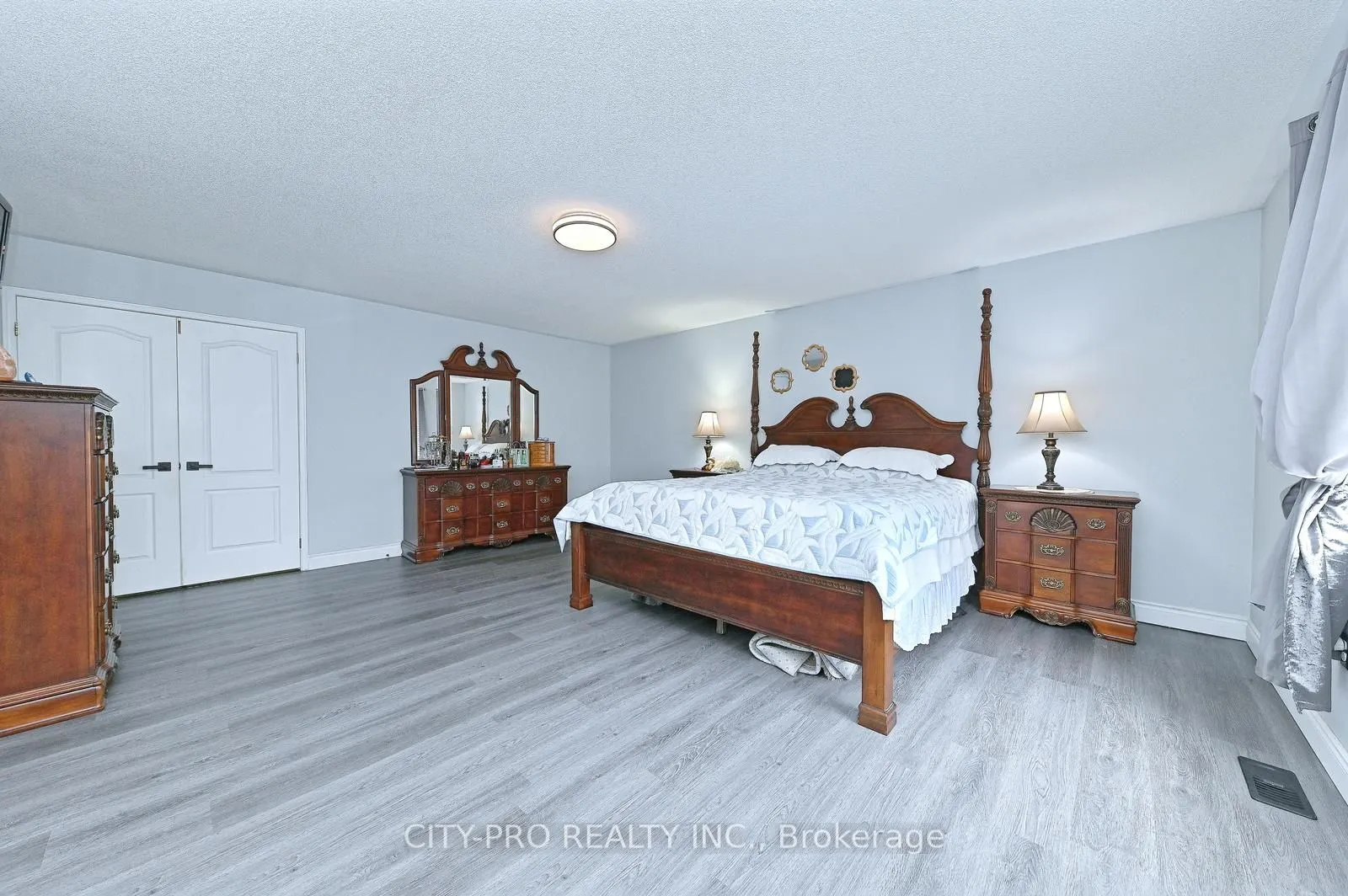 1178 Salmers Drive