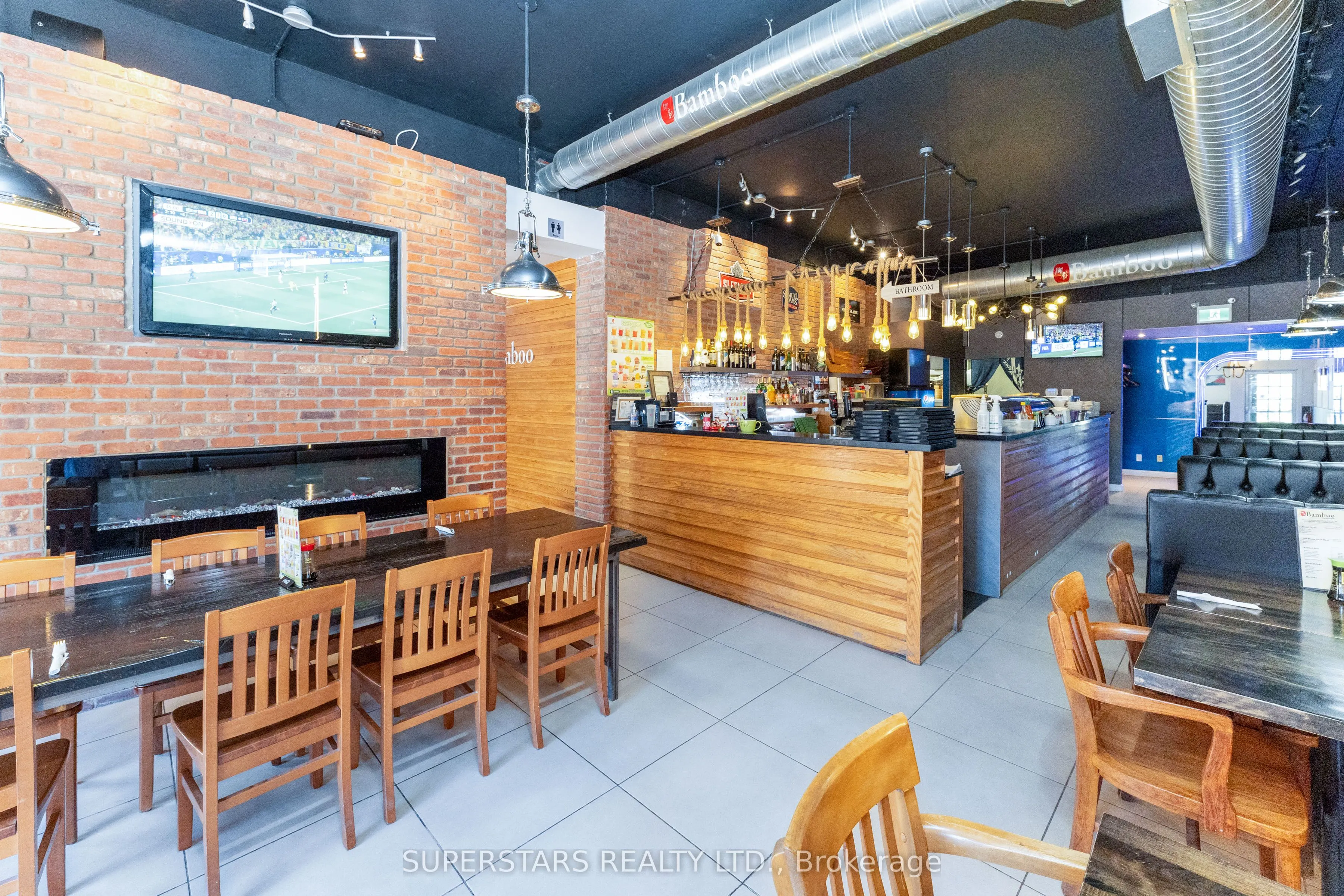 155 Queen Street