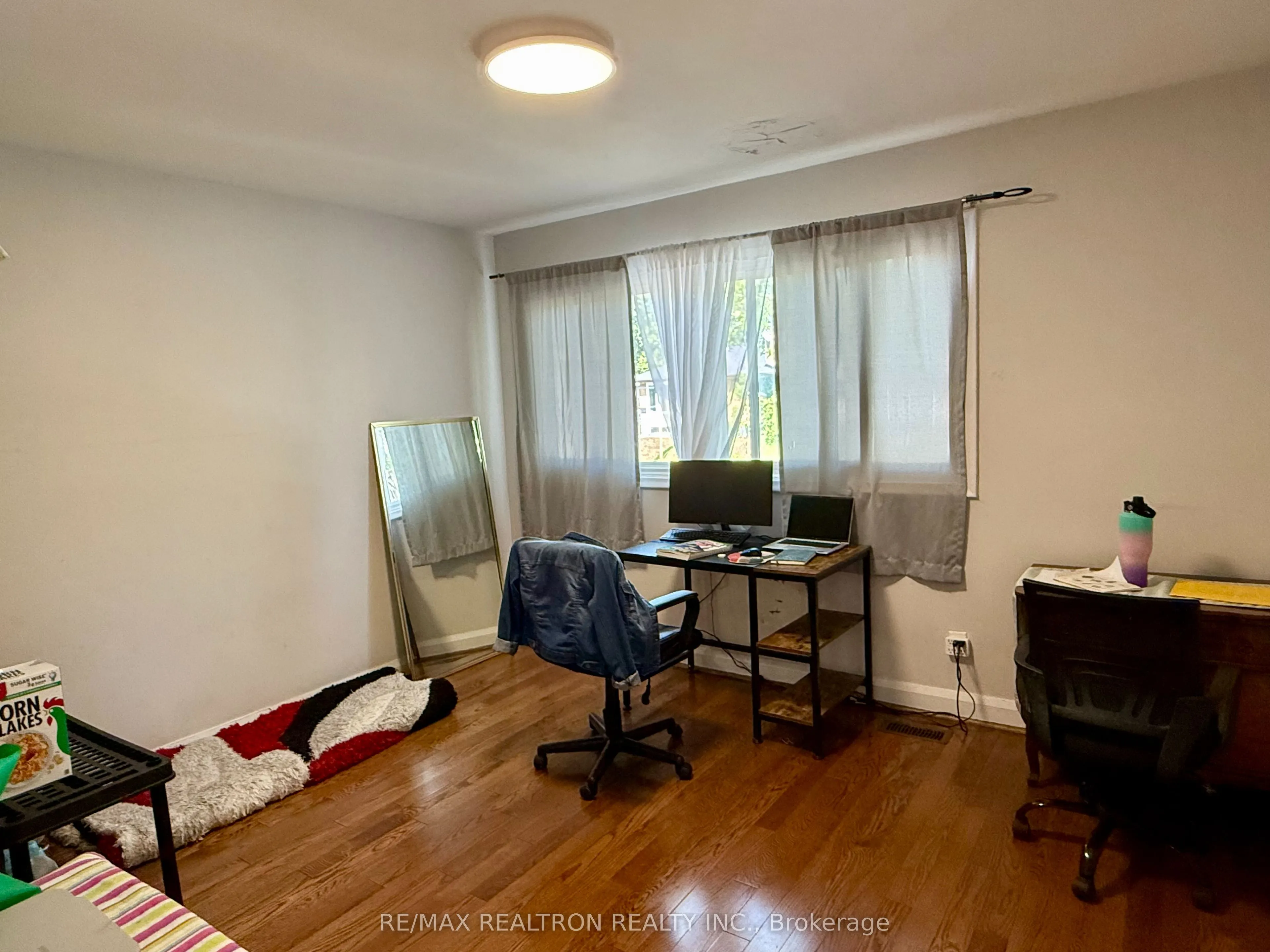 6 Mid Pines Road #Upper