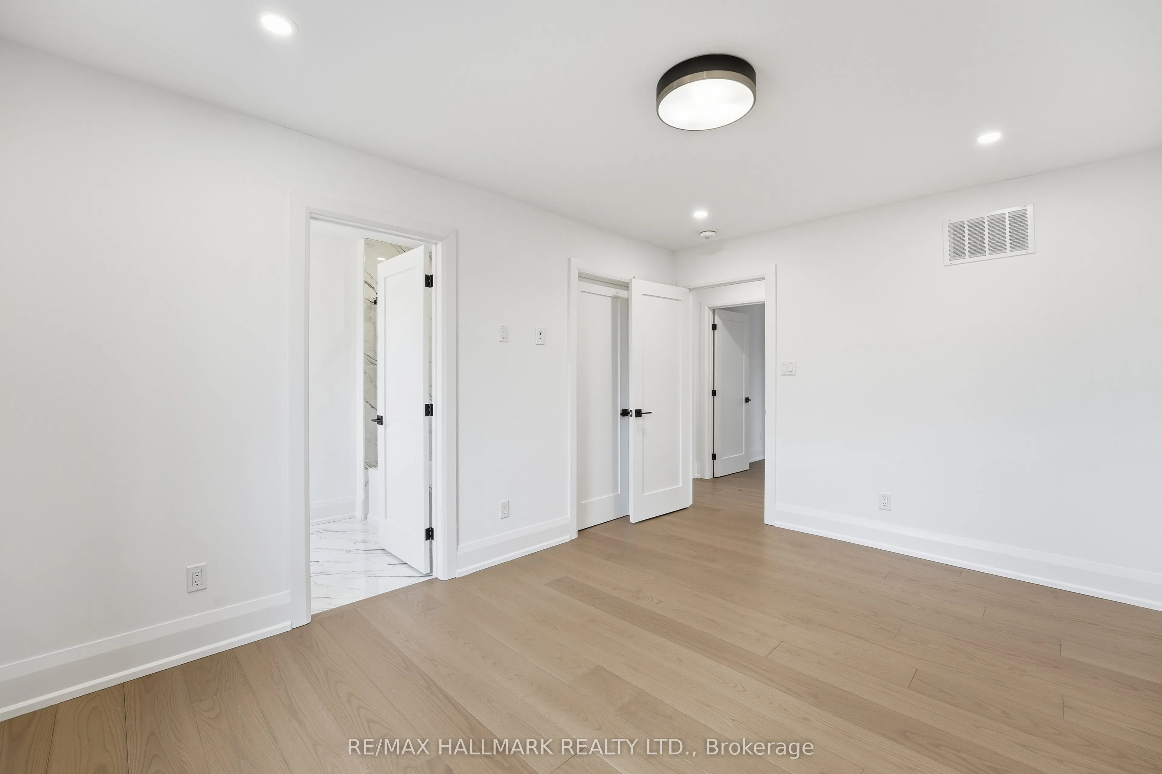 49 Greendowns Drive