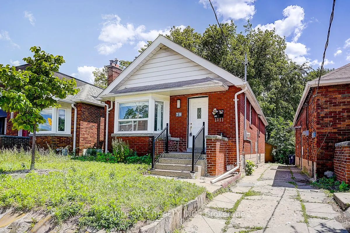 79 O'Connor Drive #Lower