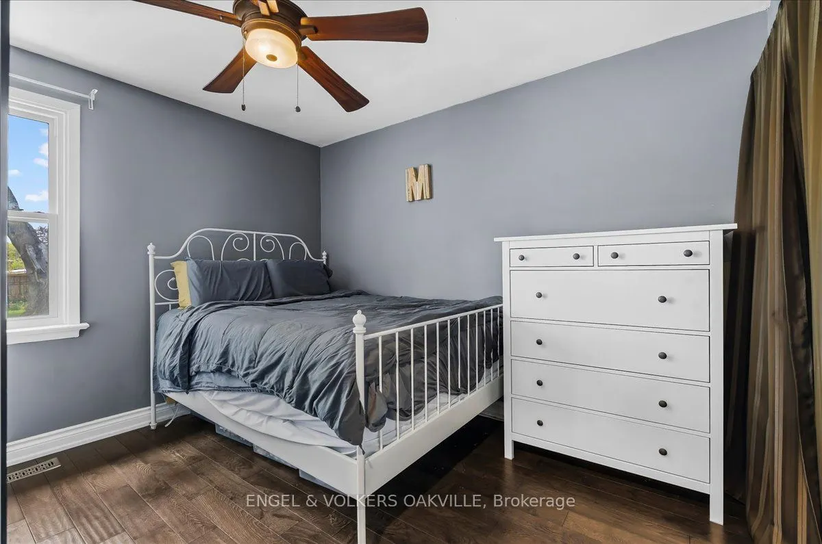 22 Falaise Road