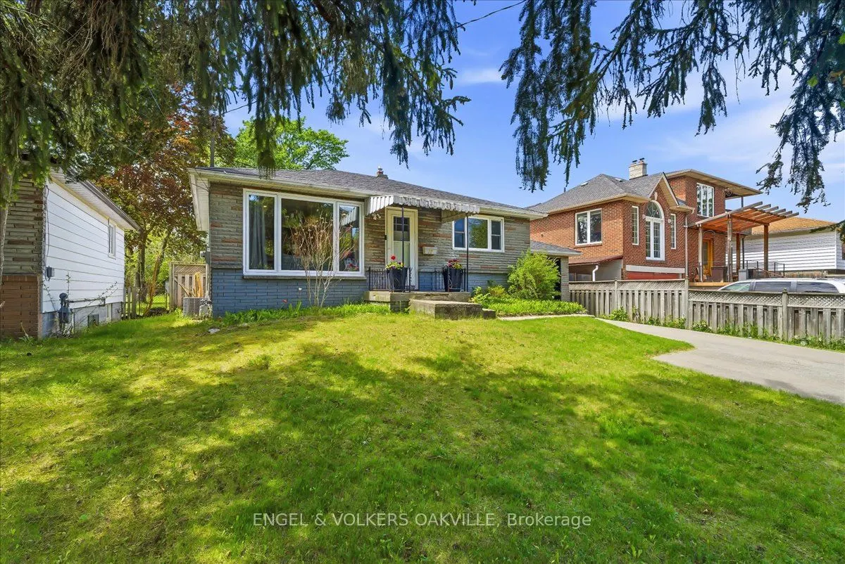 22 Falaise Road