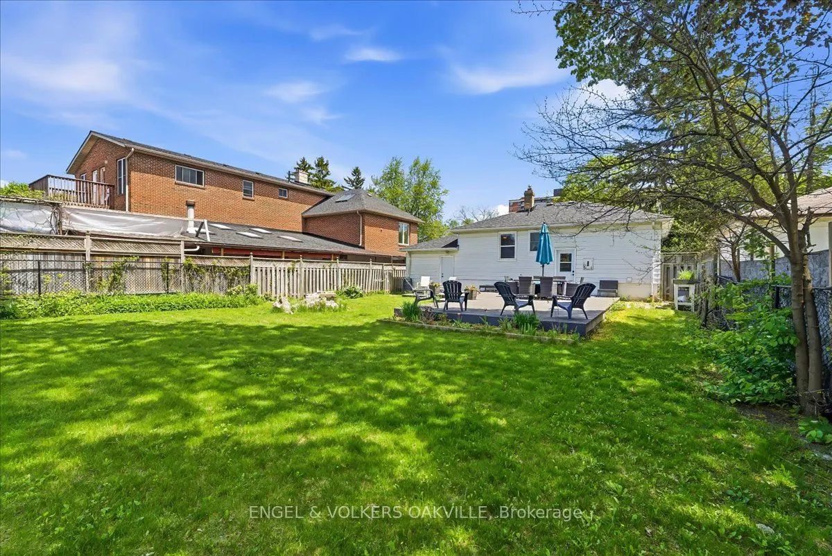 22 Falaise Road