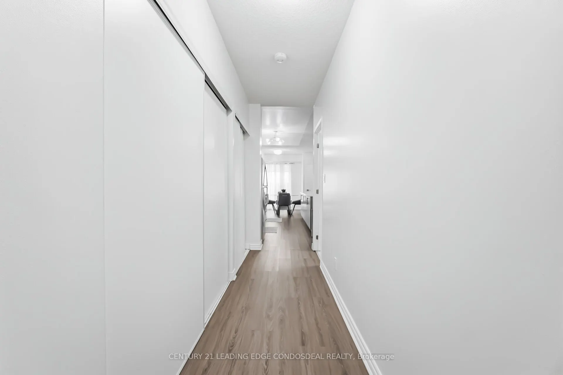 1 Falaise Road #424