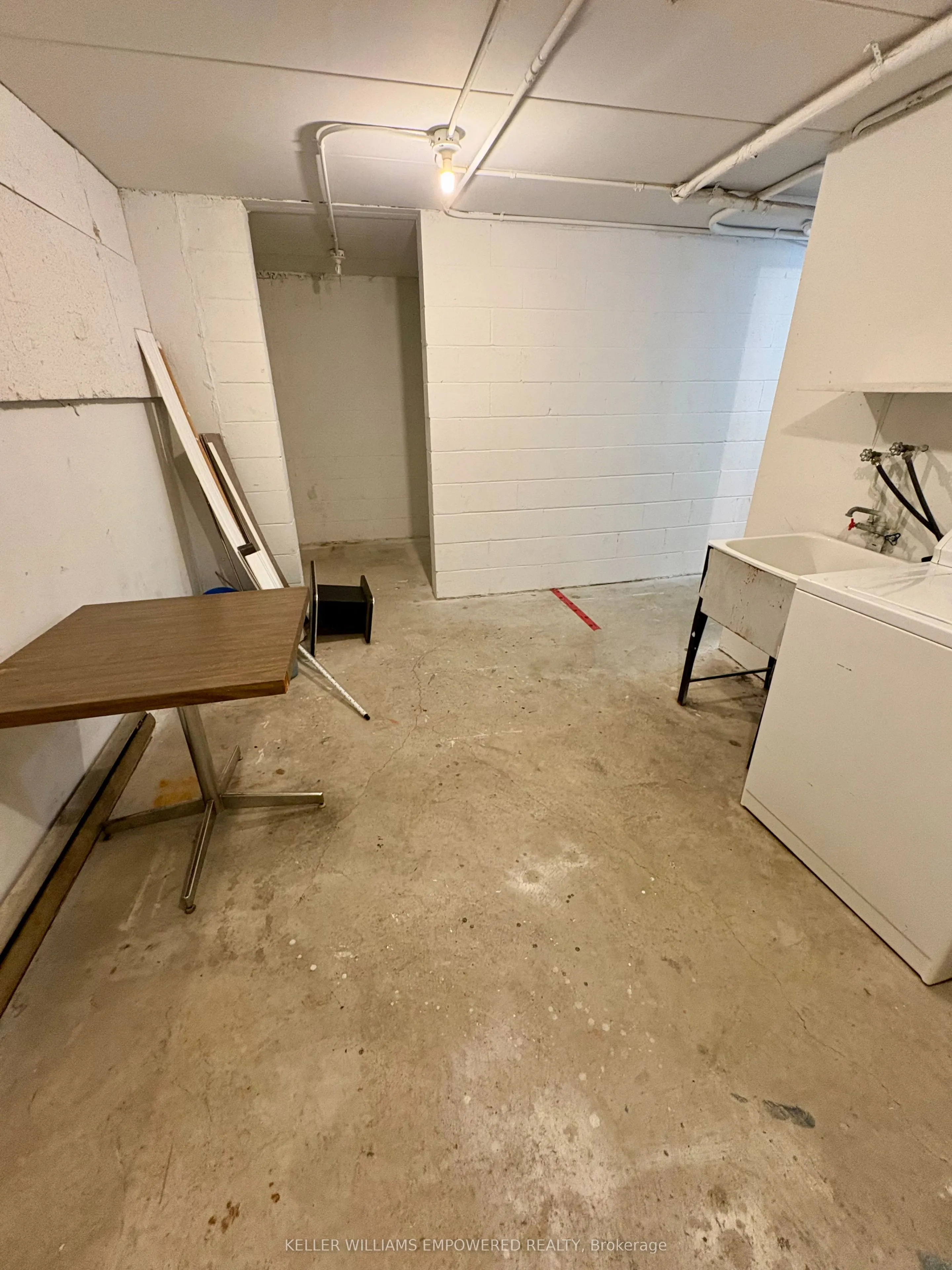 43 Taunton Road E #36