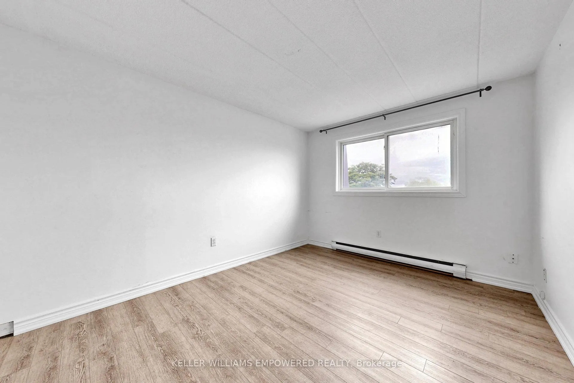 43 Taunton Road E #36