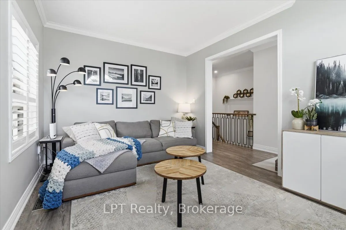 71 Laprade Square