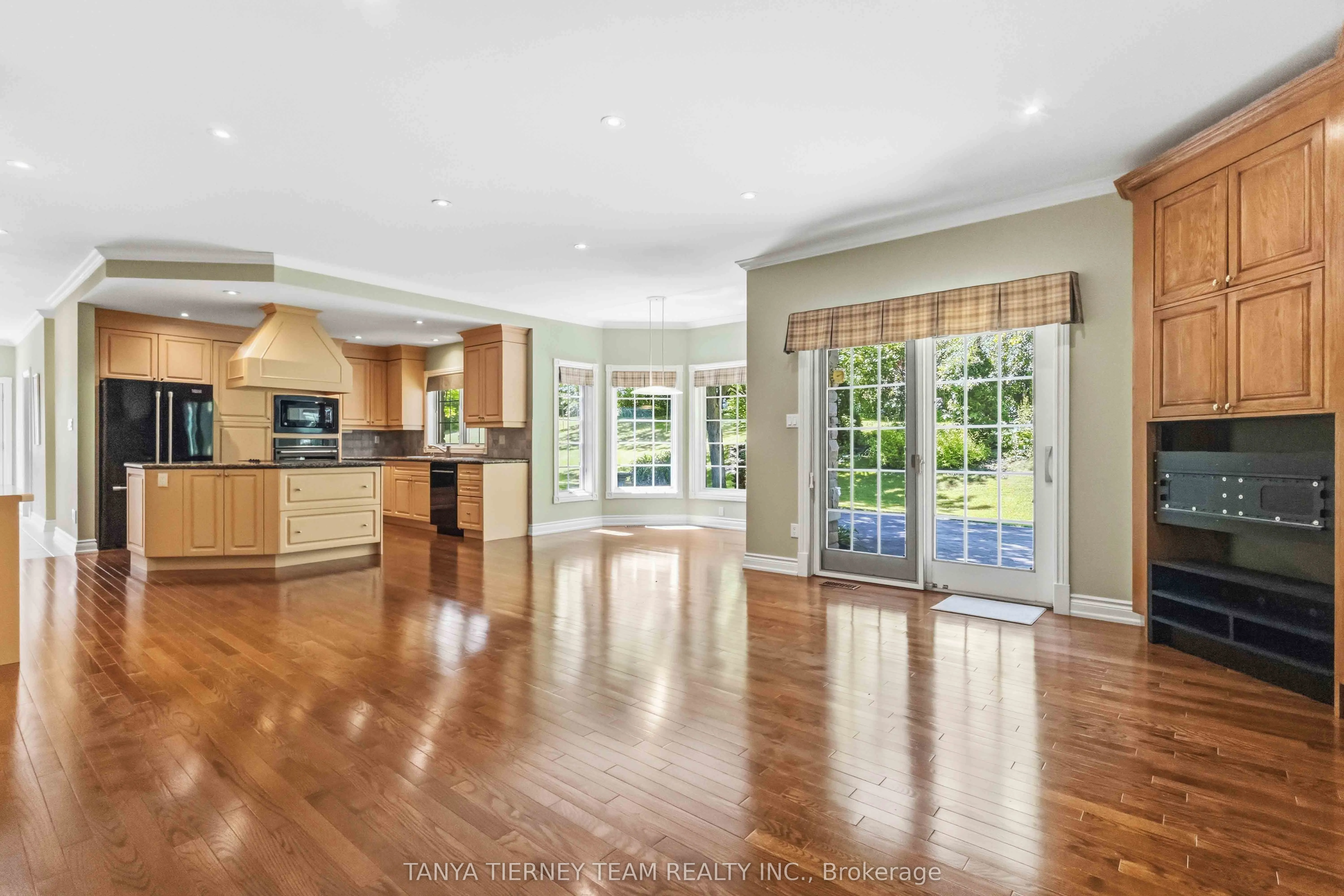 75 Woodbridge Circle