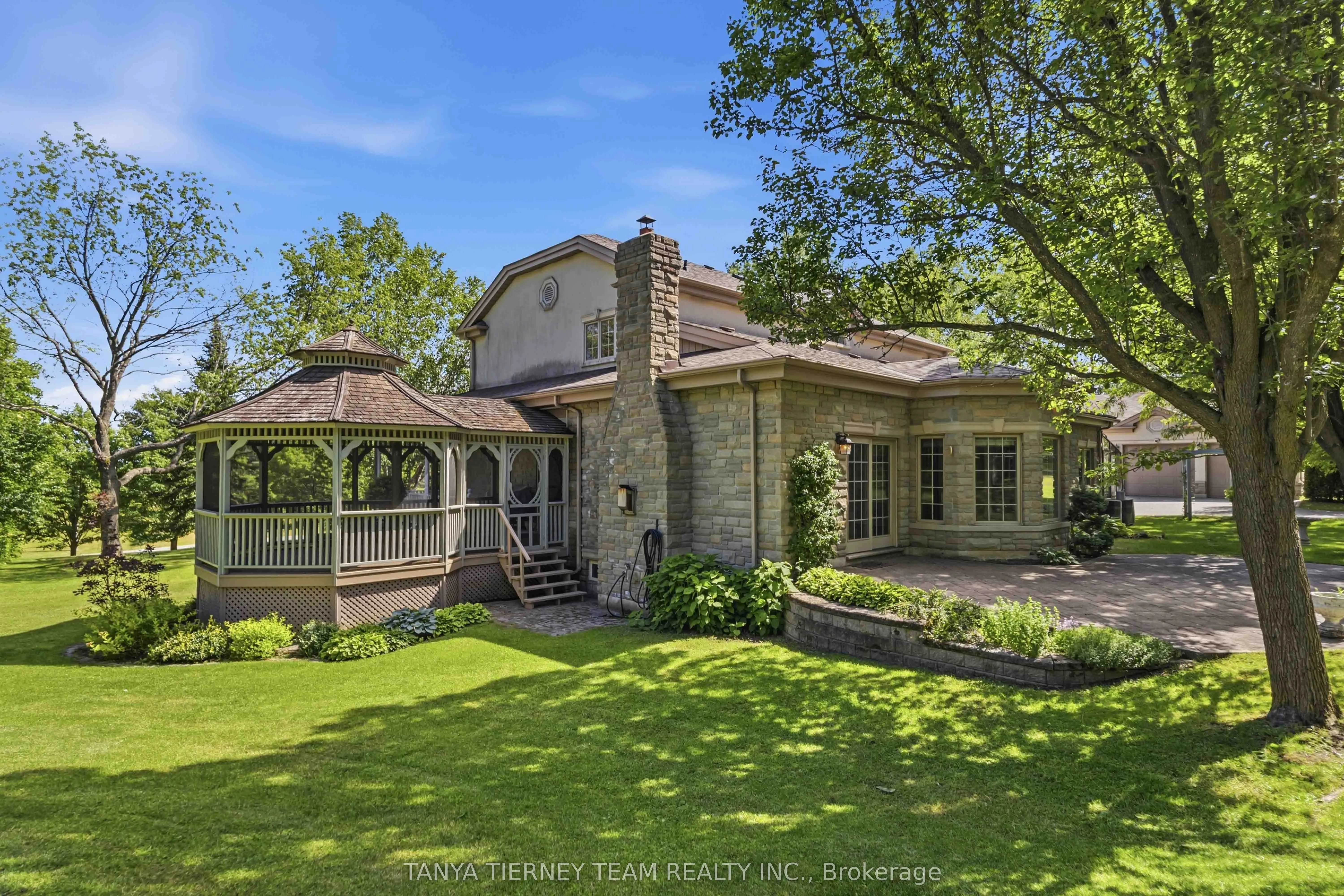 75 Woodbridge Circle