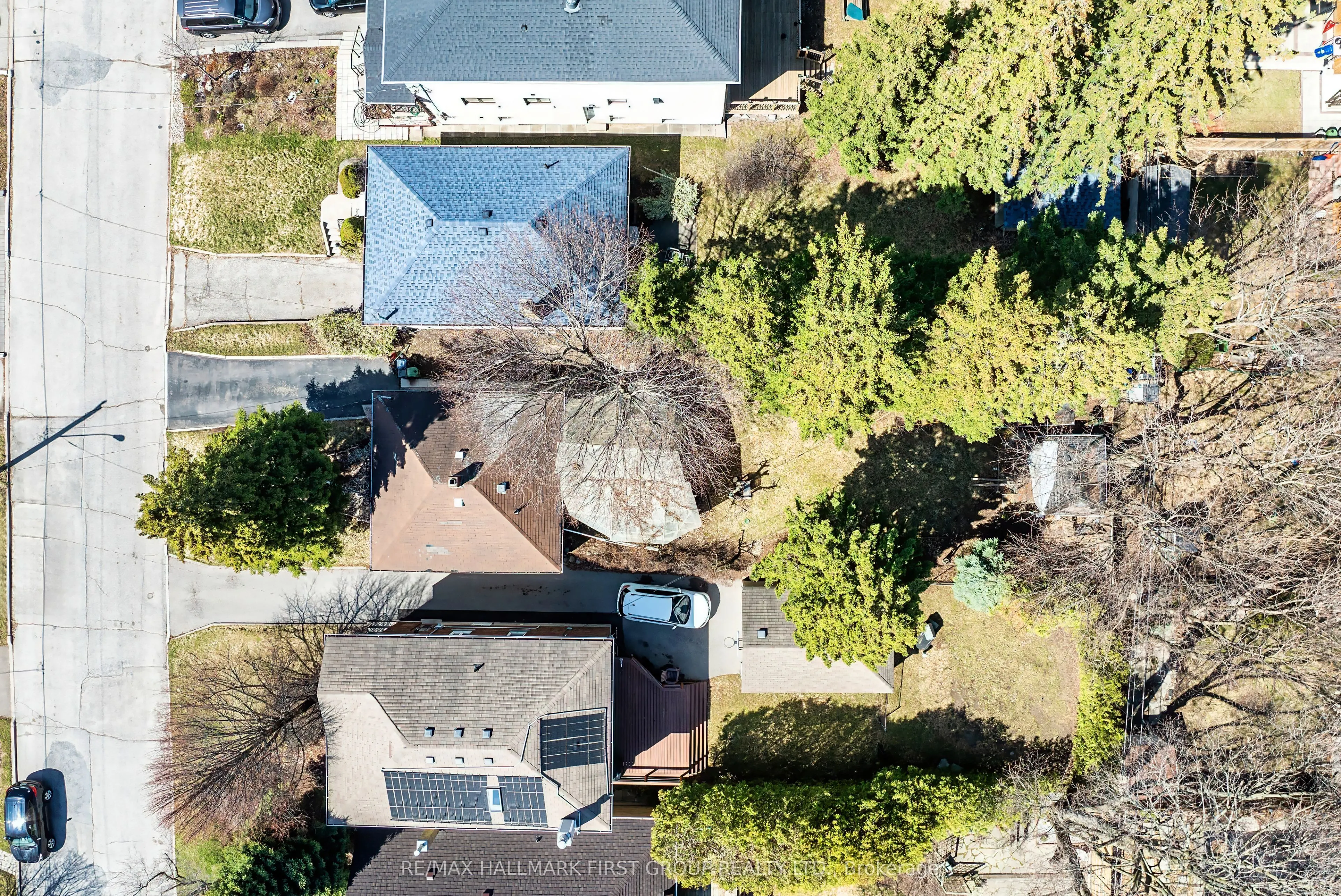 99 Eastville Avenue