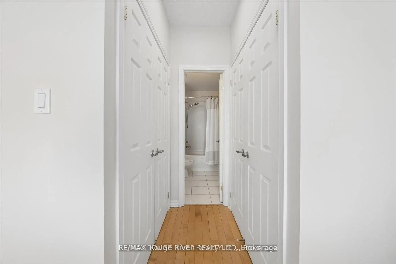 395 Lakebreeze Drive #306
