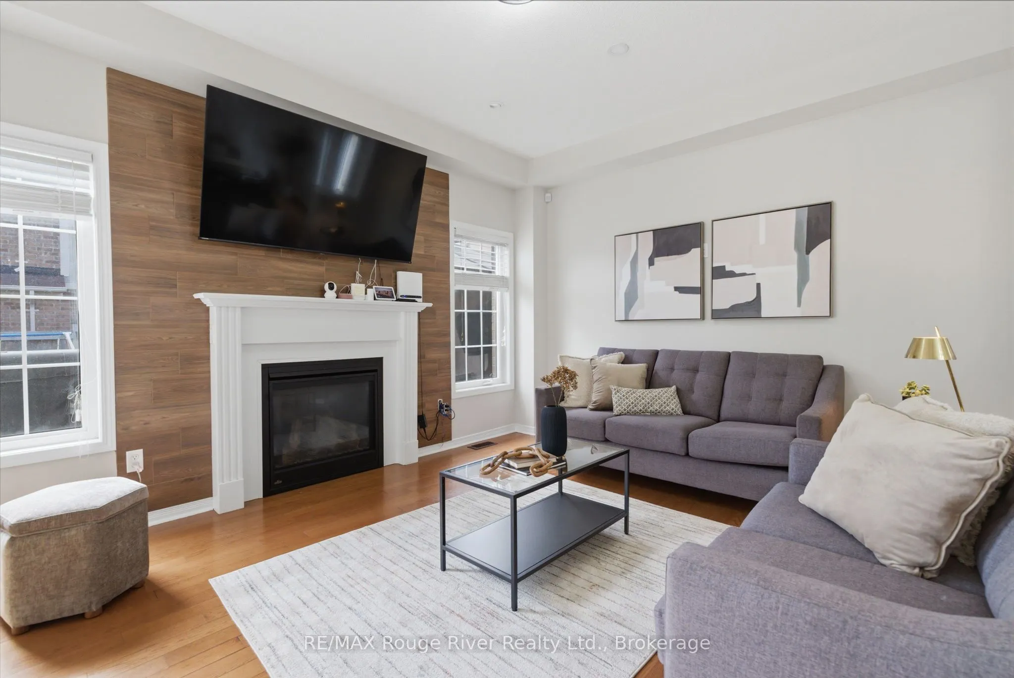 86 Edwin Carr Street