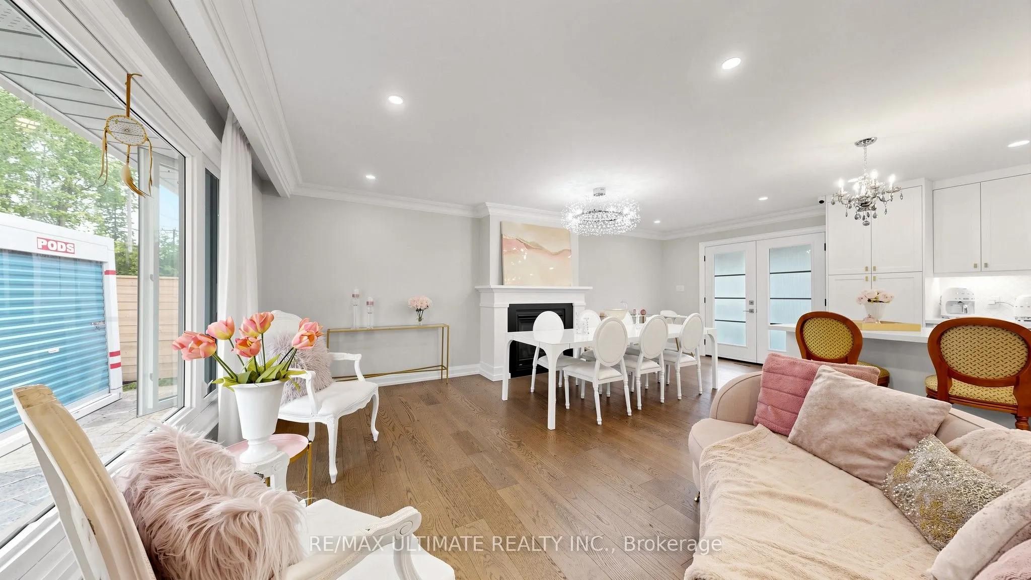 112 Coronation Drive