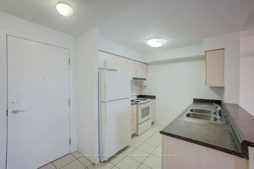 3650 Kingston Road #802