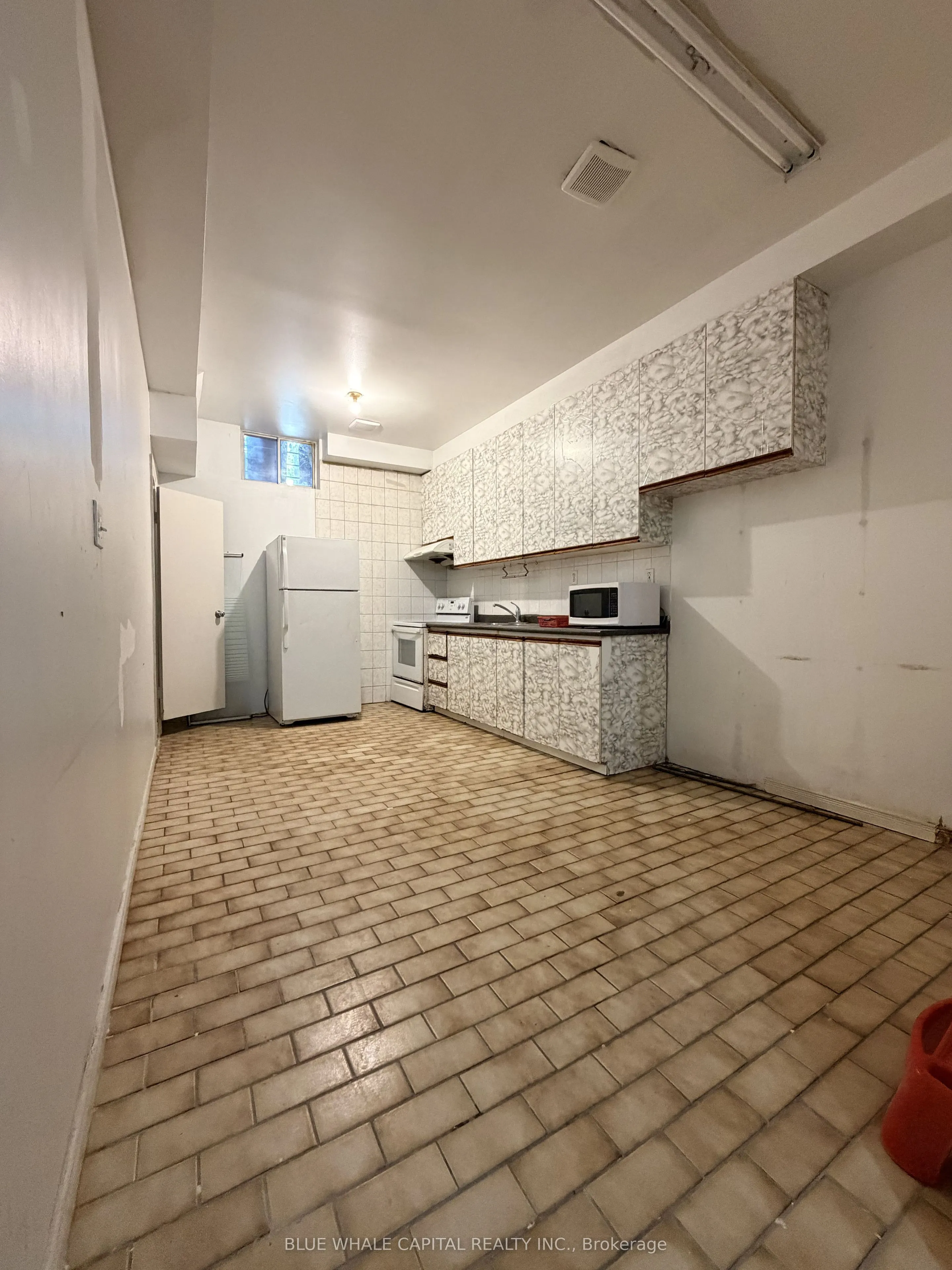 231 Broadview Avenue
