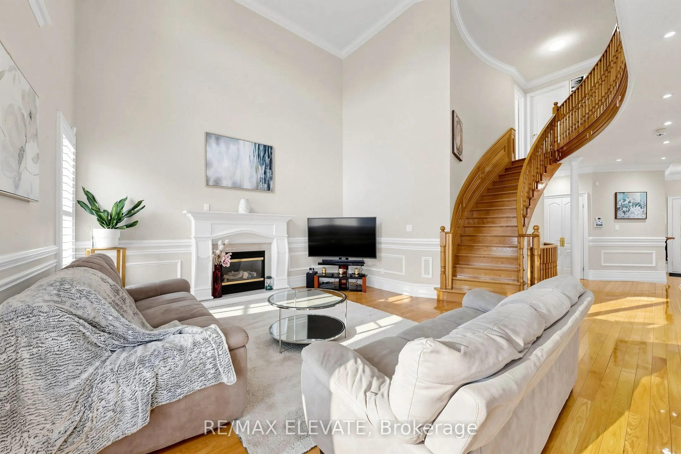 11 Joshua Boulevard