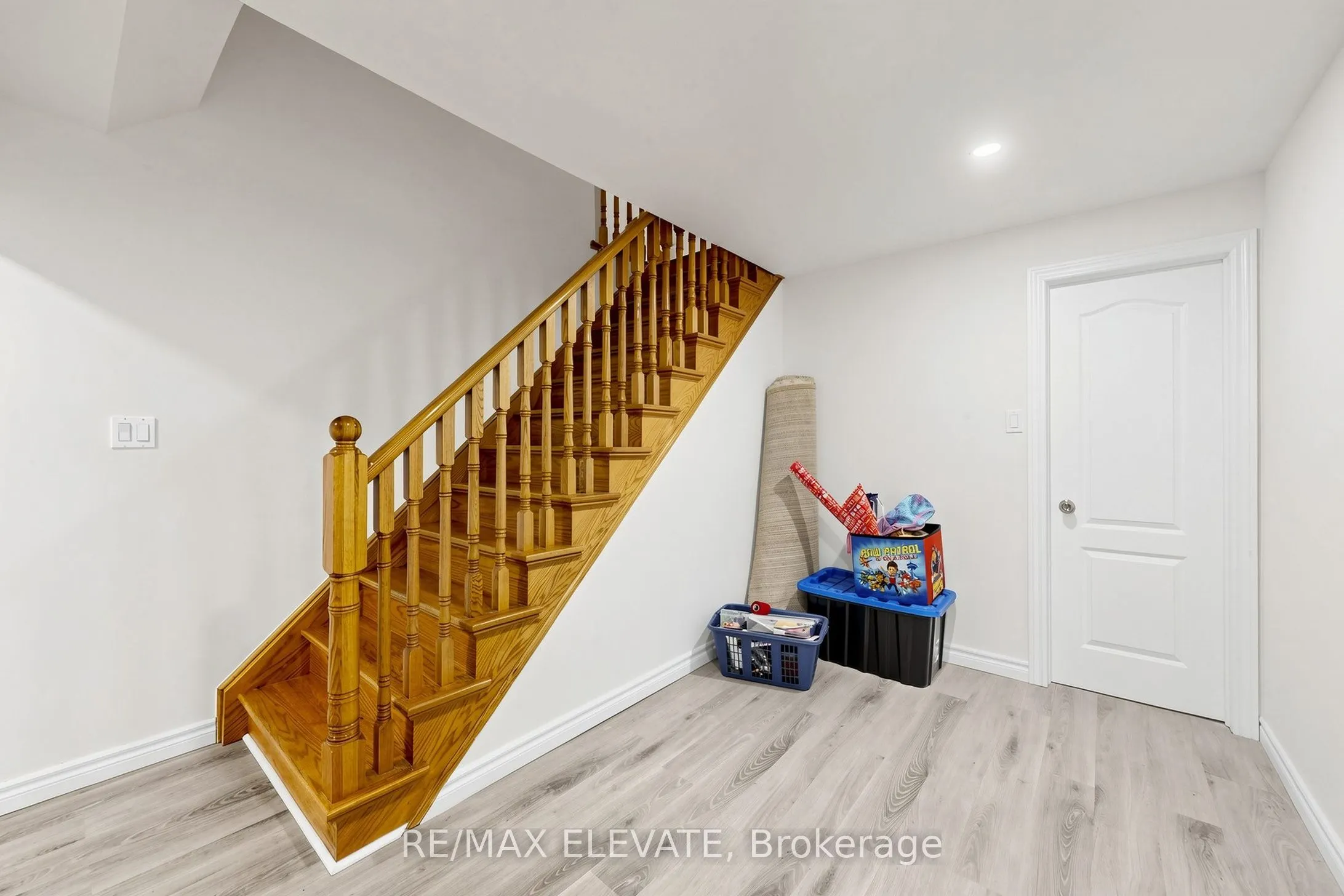 11 Joshua Boulevard