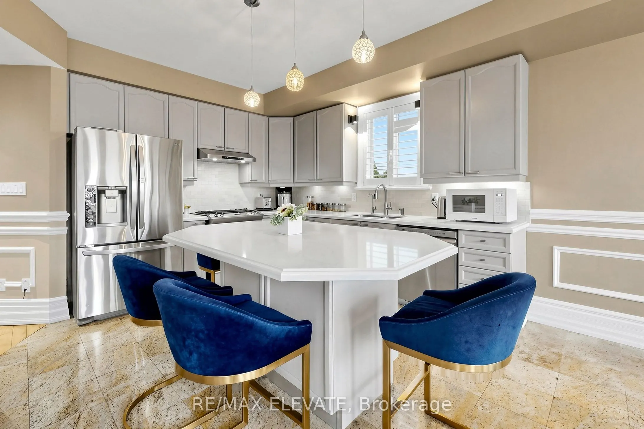 11 Joshua Boulevard